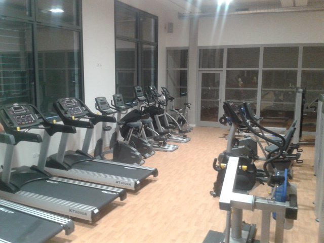 SALLE DE REMISE EN FORME BALARUC LES BAINS 