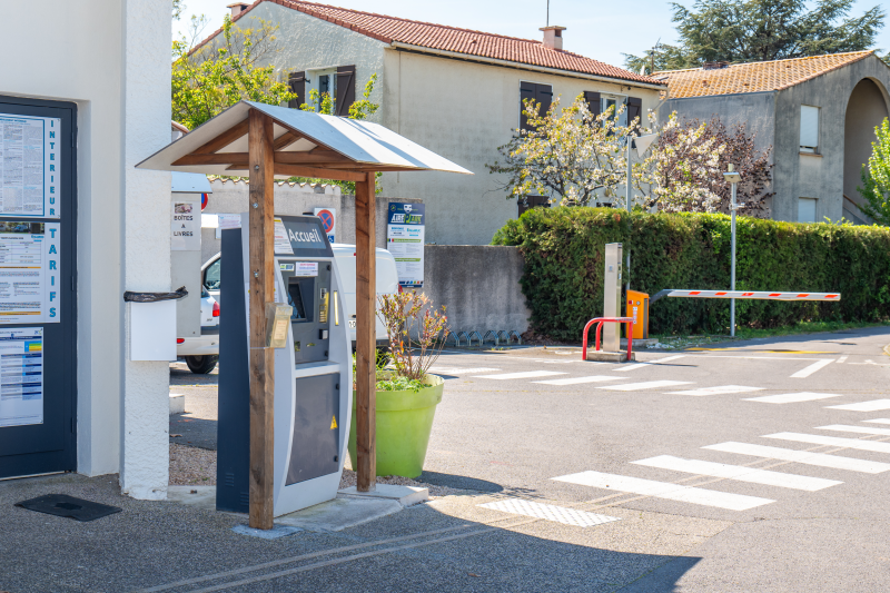 AIRE DES BAINS AIRE DE CAMPING CAR BALARUC LES BAINS (16)