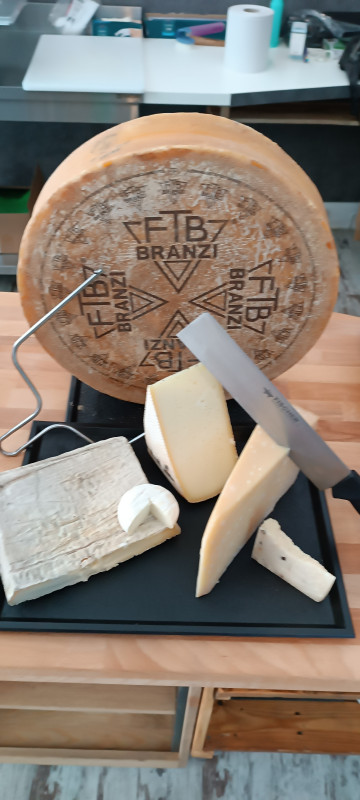 EPICERIE IL BARONE BALARUC LES BAINS GIONDINI ORELY  (2)