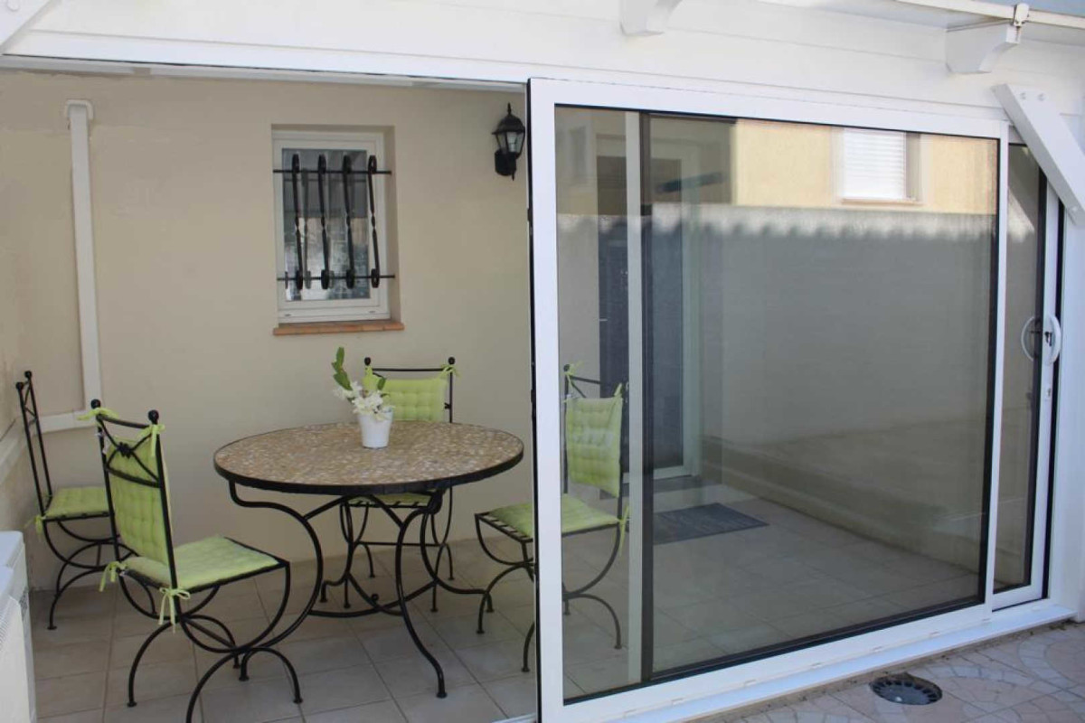 34G2301 - La Tintaine_6