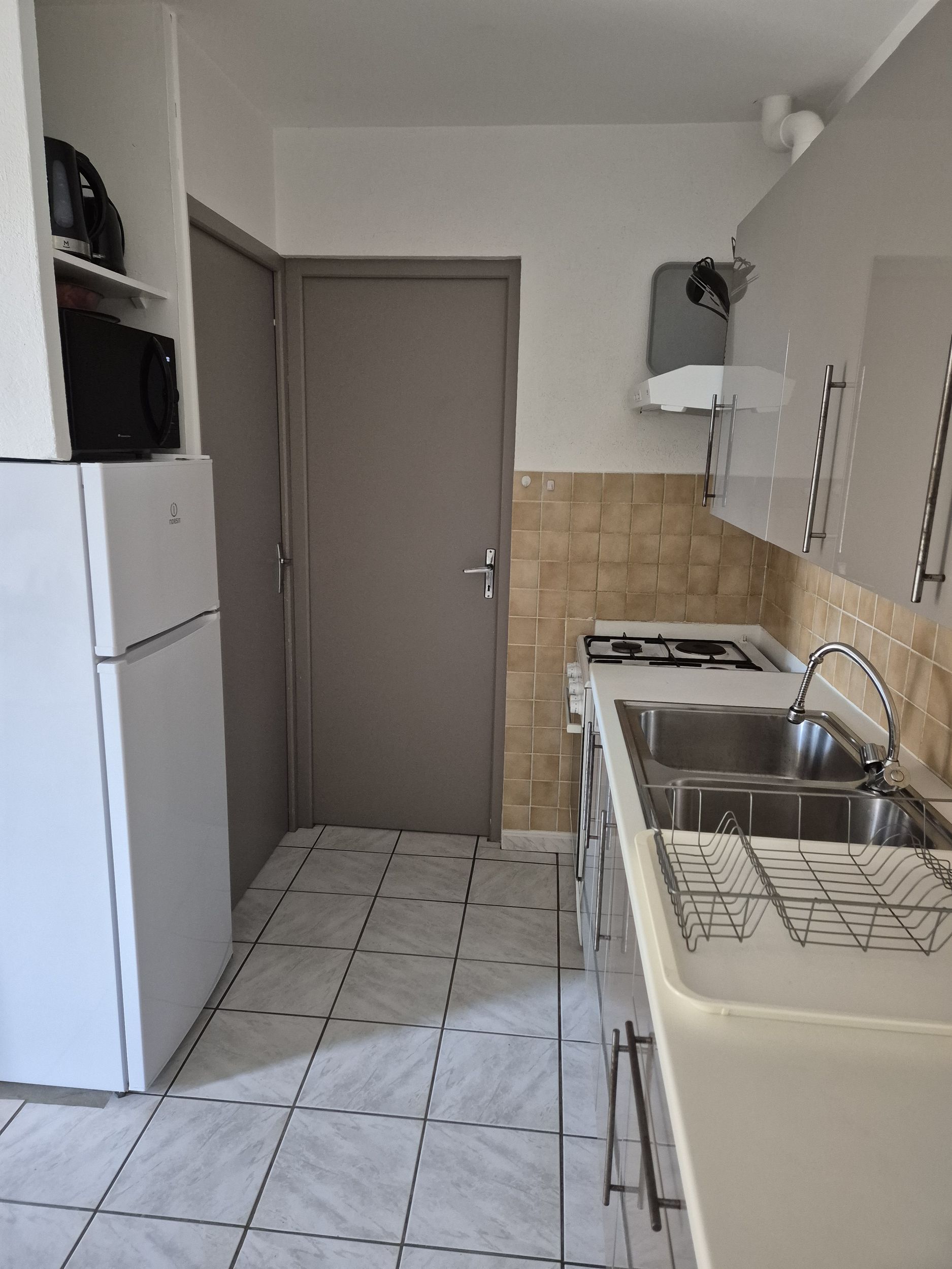 LOCATION BALARUC LES BAINS 13 RUE DES CATAMARANS LE CAMELIA RUGGIERO YOLANDE (6)_resultat