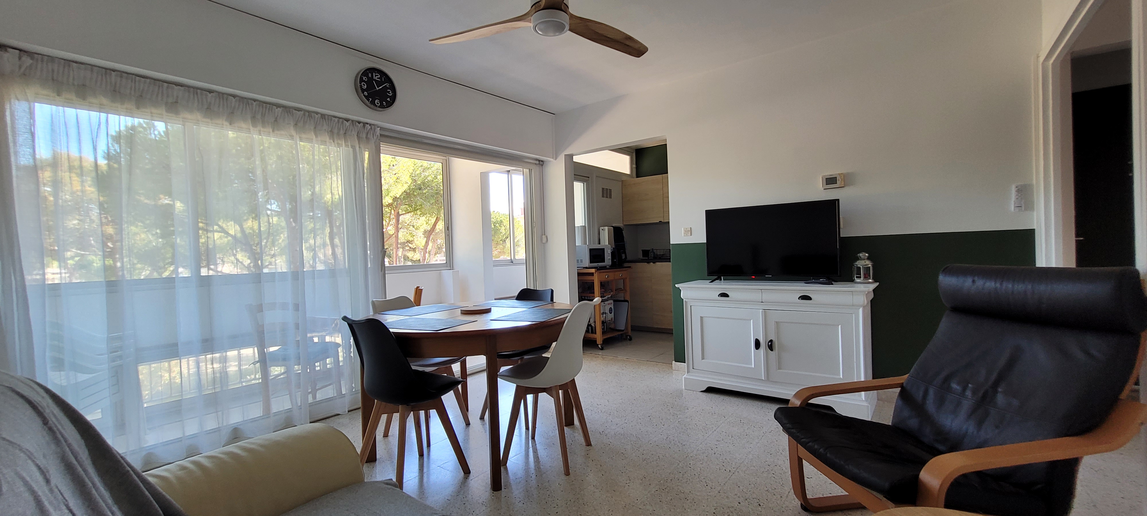 LOCATION BALARUC LES BAINS 18 AVENUE PASTEUR PEYSSELON ANNIE_8