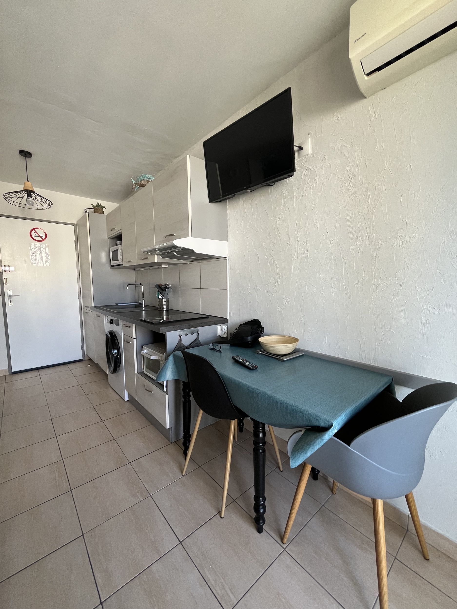 LOCATION BALARUC LES BAINS 28 RESIDENCE SAGITTAIRE