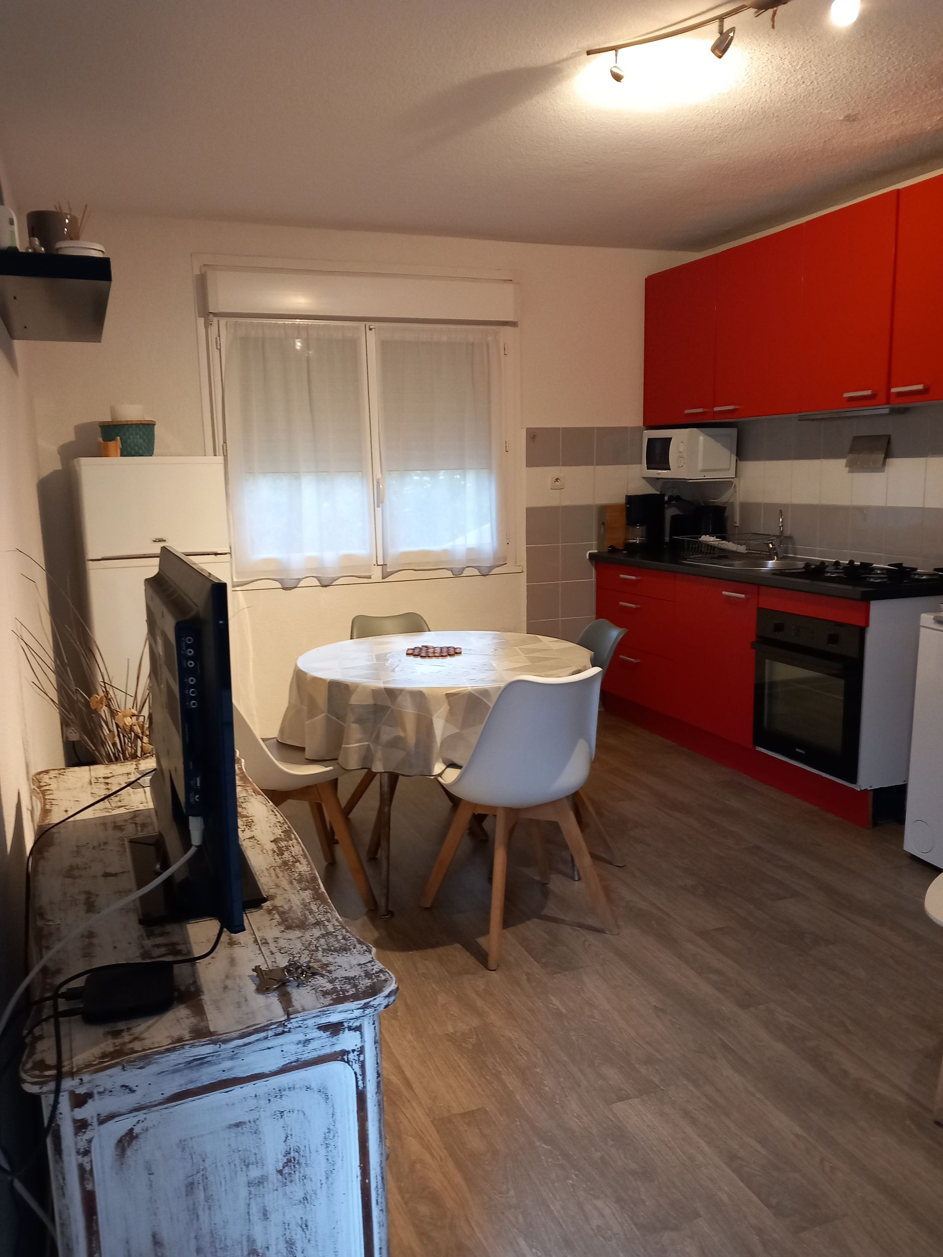LOCATION BALARUC LES BAINS 4 RUE DES CYSTES BERTRAND DELPHINE (1)