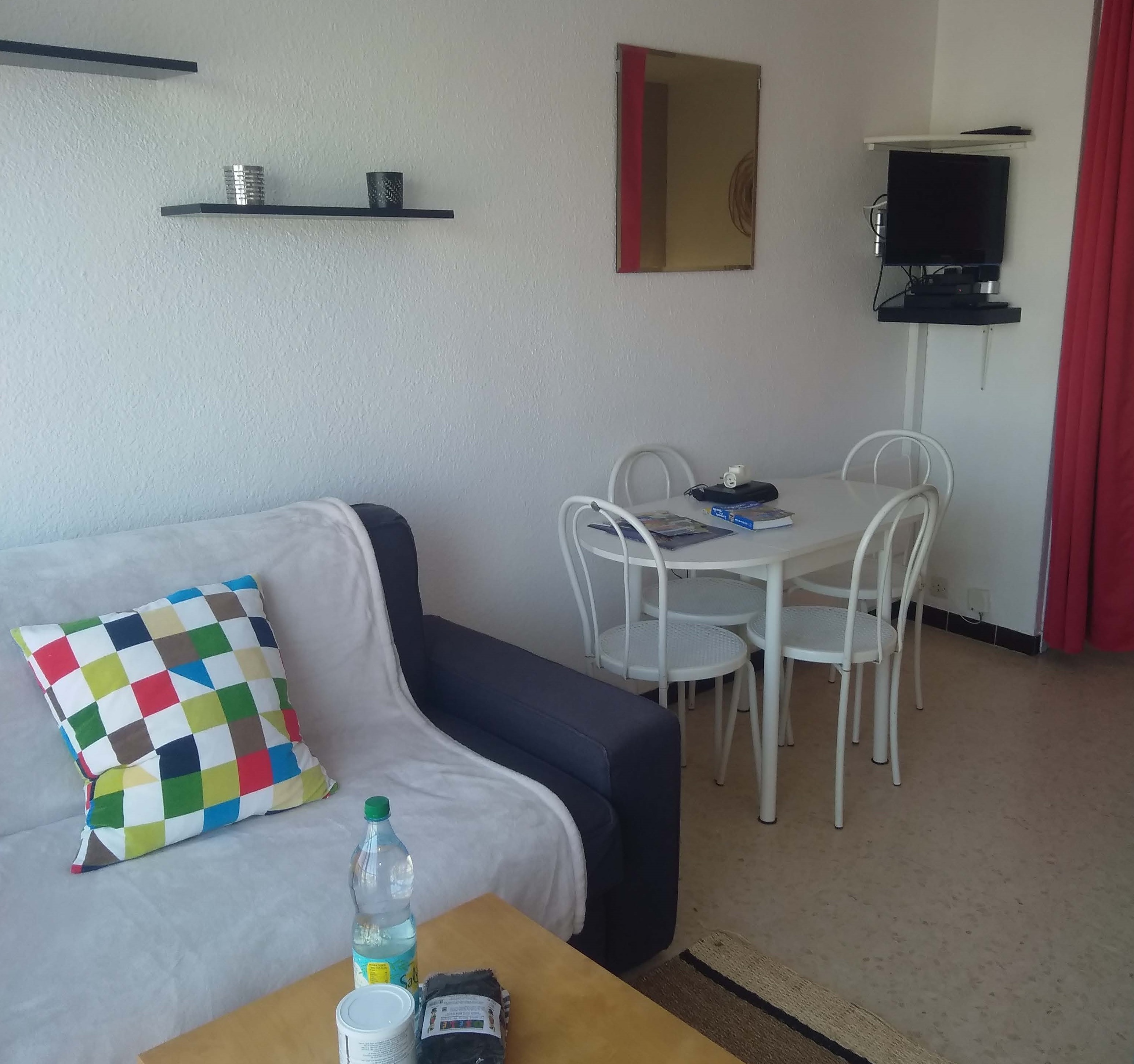 LOCATION BALARUC LES BAINS 54 RESIDENCE SEVIGNE 3 DAMOUR SOLANGE 3