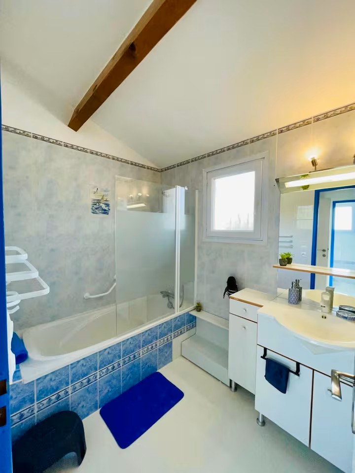 LOCATION BALARUC LES BAINS AVENUE DE LA GARE RICARD GRAMI COLAS (6)