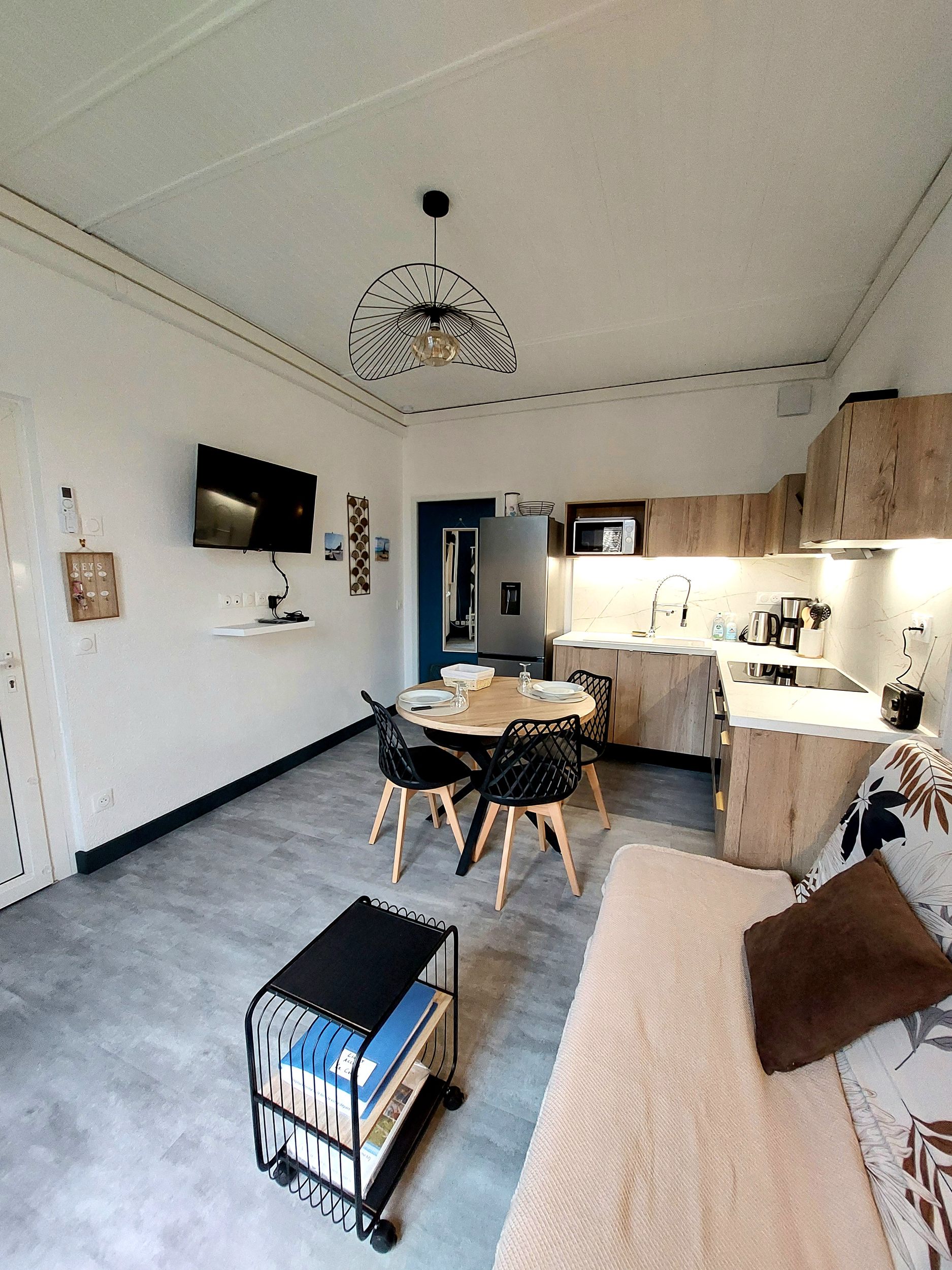 LOCATION-BALARUC-LES-BAINS-IMMEUBLE LE CENTRE-SOLINHAC-MARJORY (6)