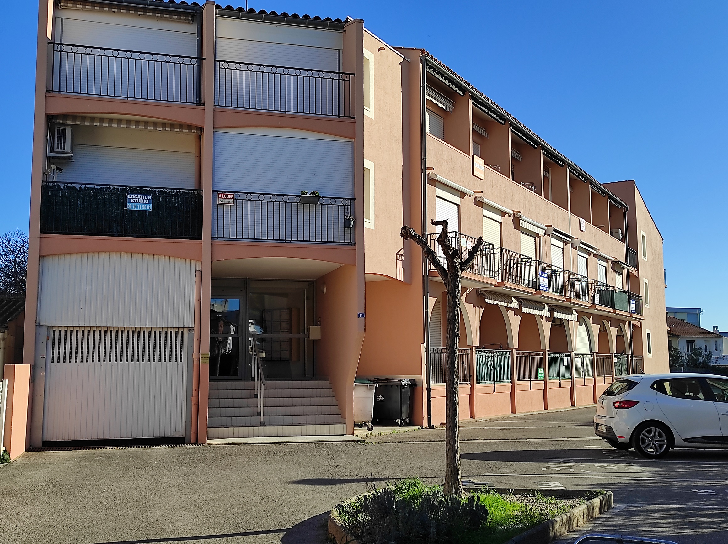 LOCATION BALARUC LES BAINS MME TEULIER N°47 RESIDENCE APPOLOIDE (3)