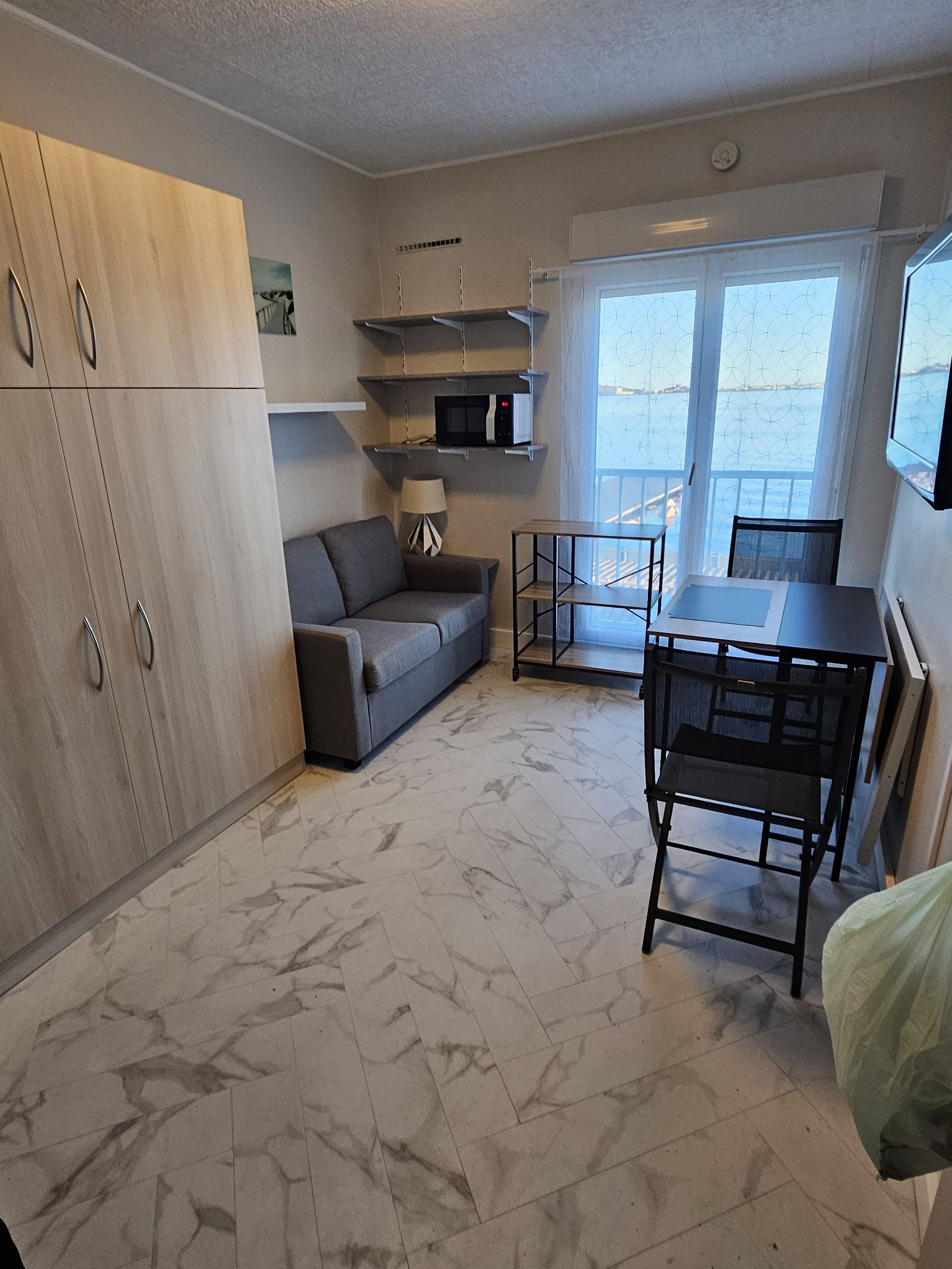 LOCATION BALARUC LES BAINS MR VANESSE N°21 RESIDENCE LES GEMEAUX (2)