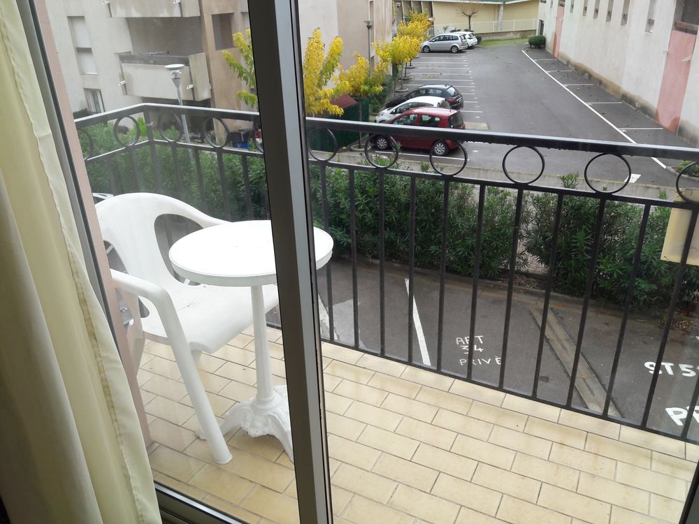 LOCATION-BALARUC-LES-BAINS-RESIDENCE-APPOLOIDE-50-RAYMOND-ISABELLE-03