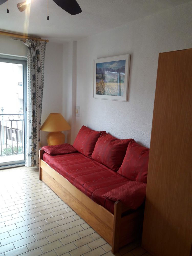 LOCATION-BALARUC-LES-BAINS-RESIDENCE-APPOLOIDE-50-RAYMOND-ISABELLE