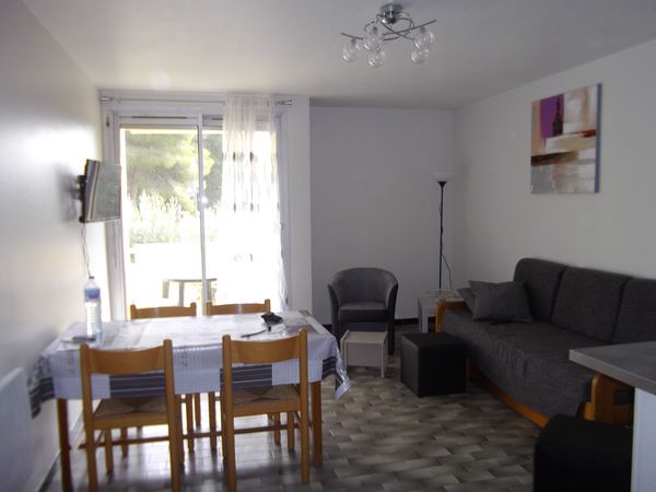 LOCATION BALARUC-LES-BAINS RESIDENCE CAPRICORNE A