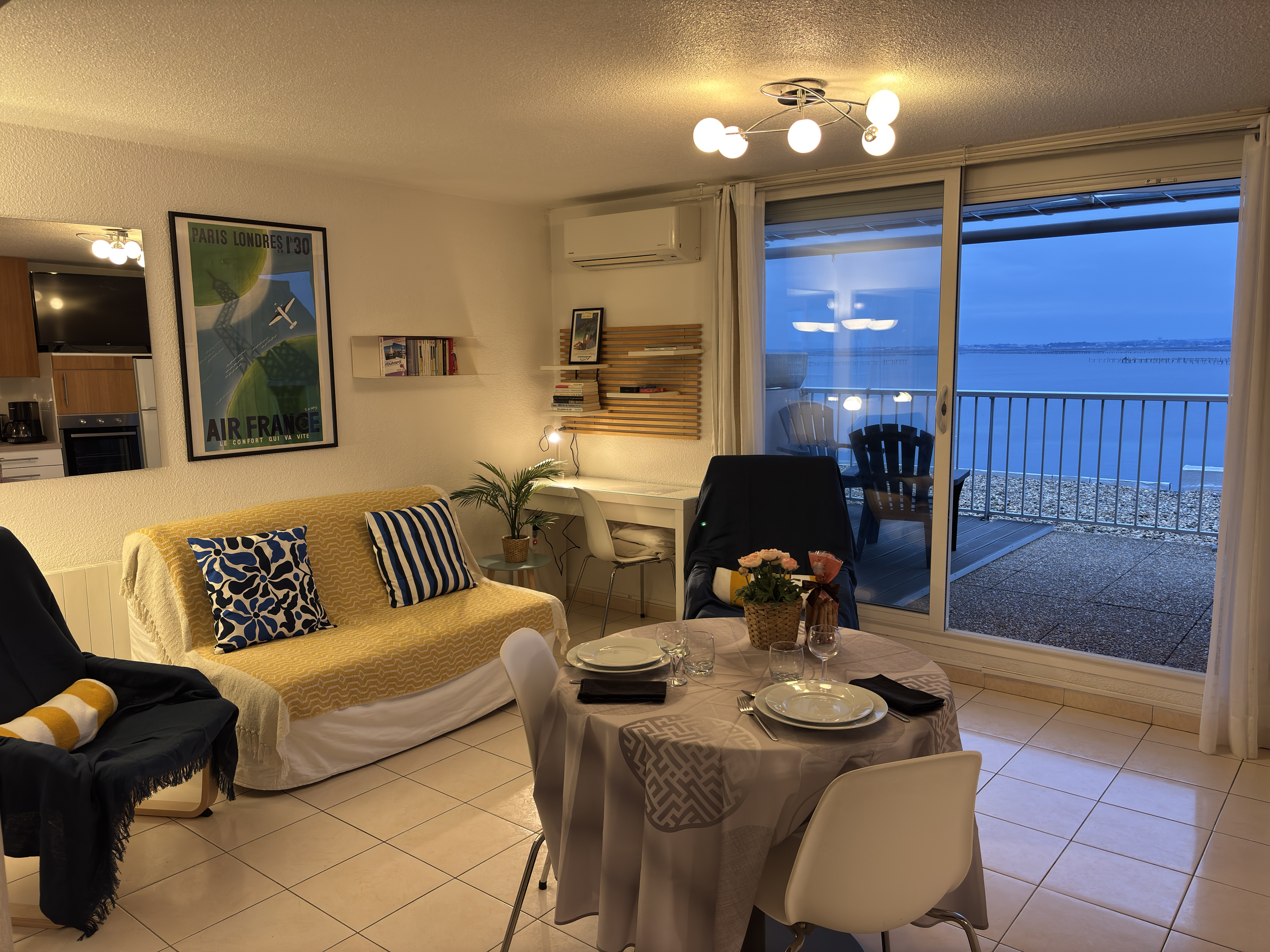 LOCATION BALARUC LES BAINS RESIDENCE FLAMANTS ROSES COURS FLORIAN (5)