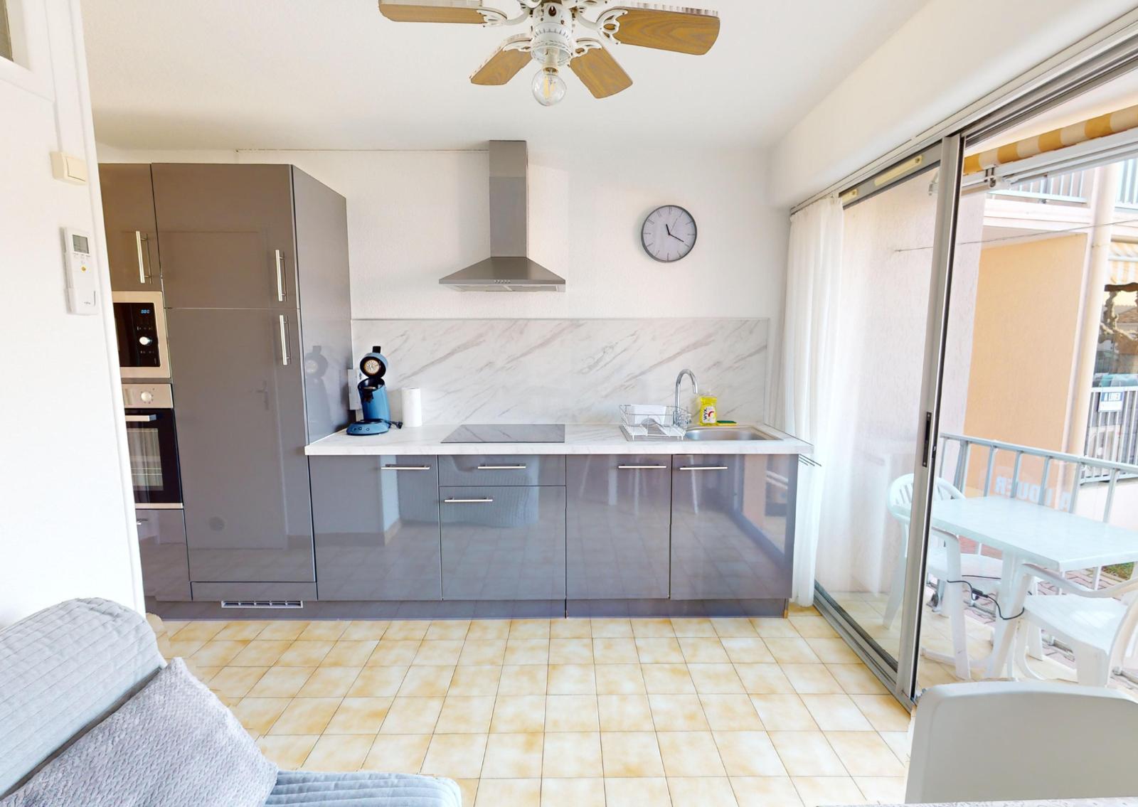 LOCATION BALARUC LES BAINS RESIDENCE ISIS 12 PICCOT CREZOLLET (3)