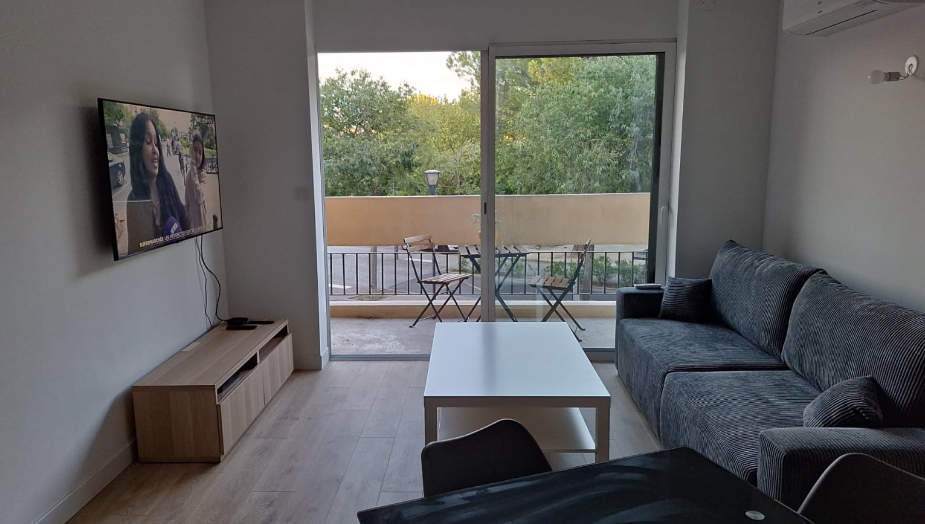 LOCATION BALARUC LES BAINS RESIDENCE LES GIRELLES