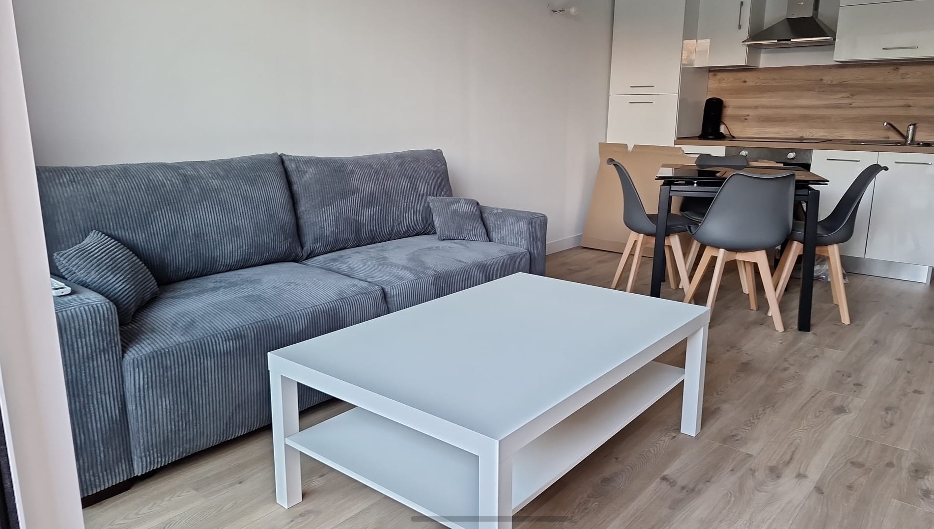 LOCATION BALARUC LES BAINS RESIDENCE LES GIRELLES