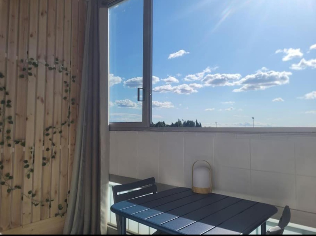 LOCATION BALARUC LES BAINS RESIDENCE LISERONS SUAU JULIE (8)