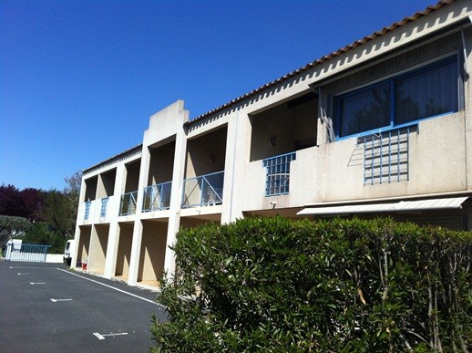 LOCATION BALARUC LES BAINS RESIDENCE NAIAIDES 1 COURTADE SANDRINE  (1)