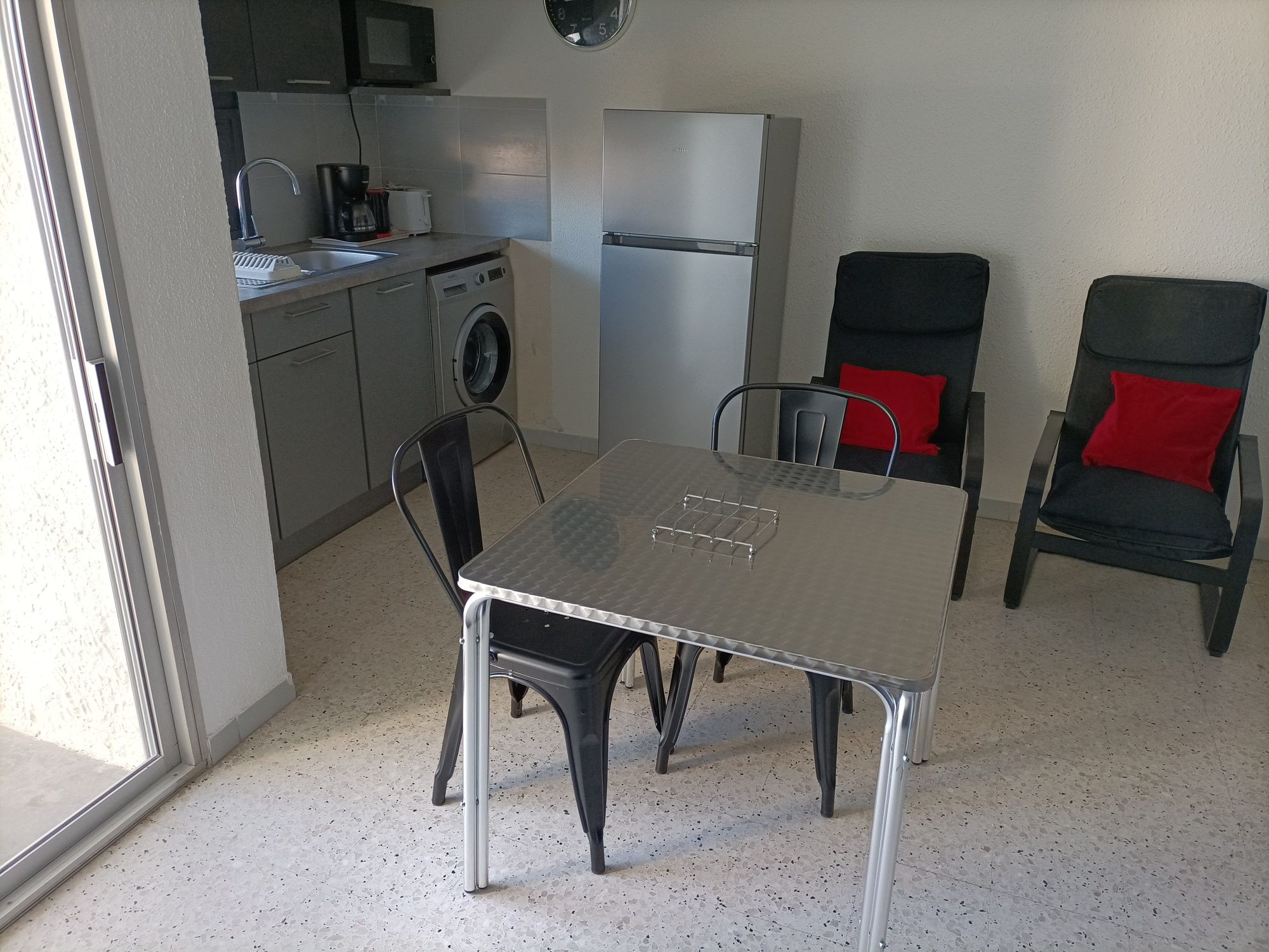 LOCATION BALARUC LES BAINS RESIDENCE PASTEUR VANDEPUTTE PATRICIA_04