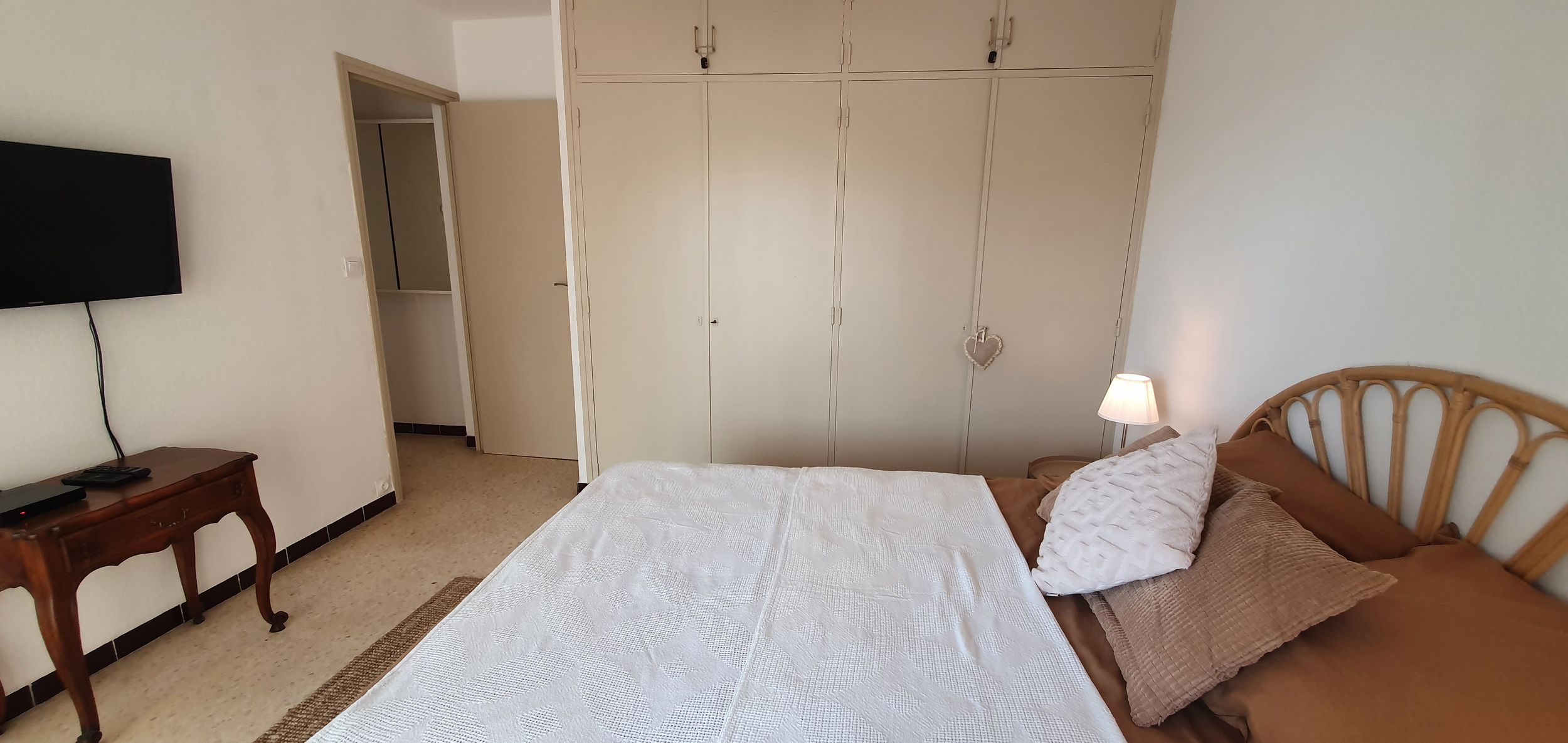 LOCATION BALARUC LES BAINS RESIDENCE SEVIGNE 1 CAMBOULIVES CHARLOTTE (5)