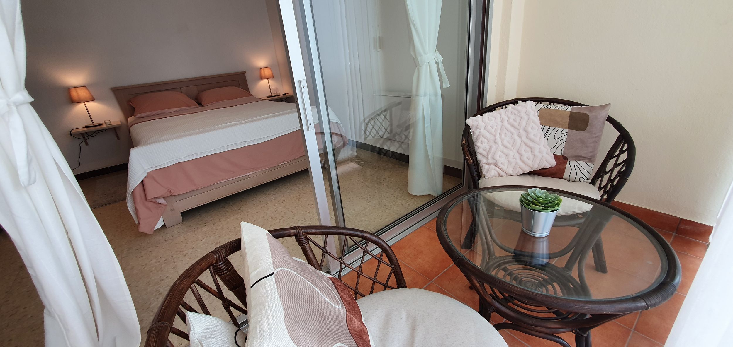 LOCATION BALARUC LES BAINS RESIDENCE SEVIGNE 1 CAMBOULIVES CHARLOTTE (7)