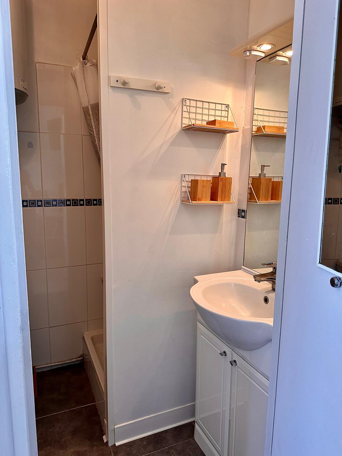 LOCATION BALARUC LES BAINS RESIDENCE SEVIGNE 1 DESCOUX CHRISTINE (4)