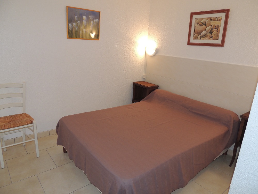 LOCATION-BALARUC-LES-BAINS-RESIDENCE-SEVIGNE-4--COURBET-GERARD