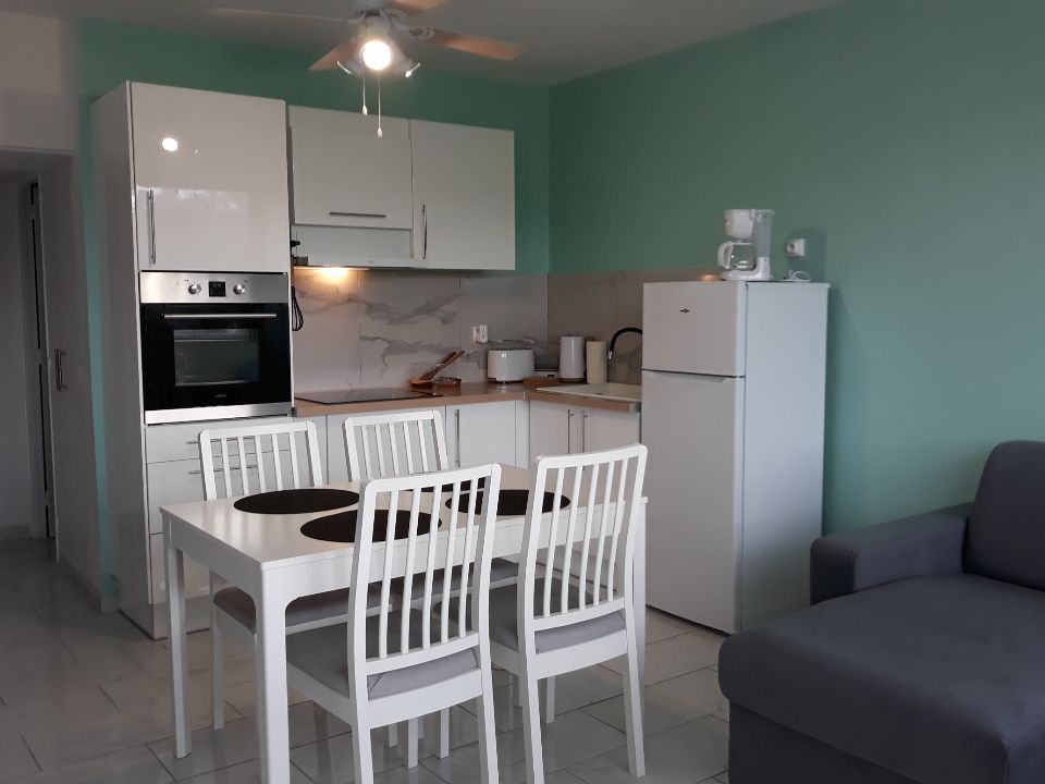 LOCATION-BALARUC-LES-BAINS-RESIDENCE-THERMES-19-URBANO-CYRIL