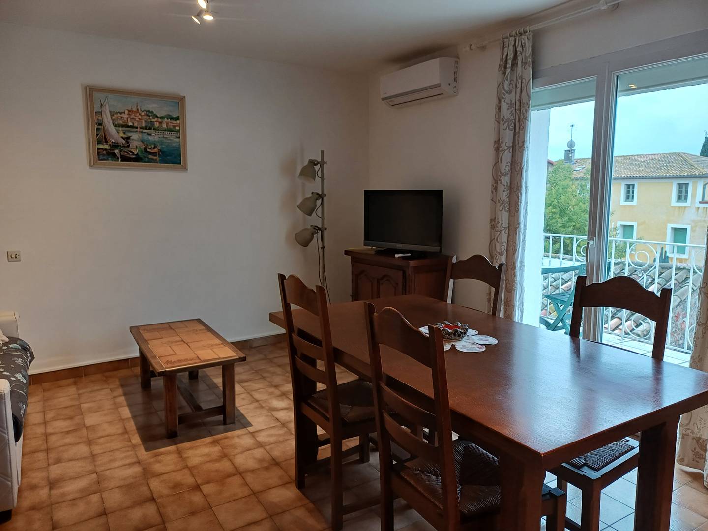 _clients_193454002_photos_128j_18603343