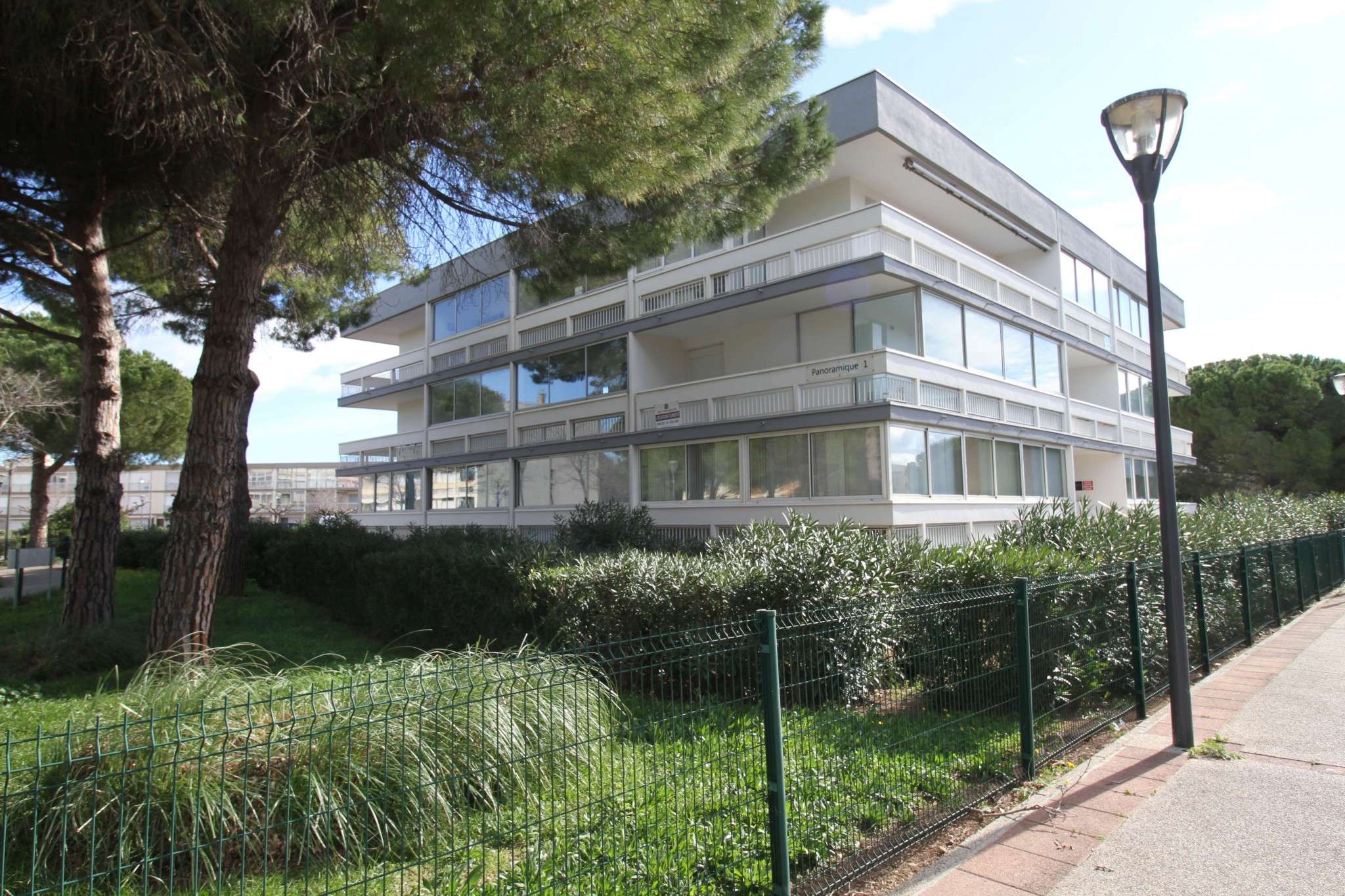 _clients_193454005_photos_438aa_19025350