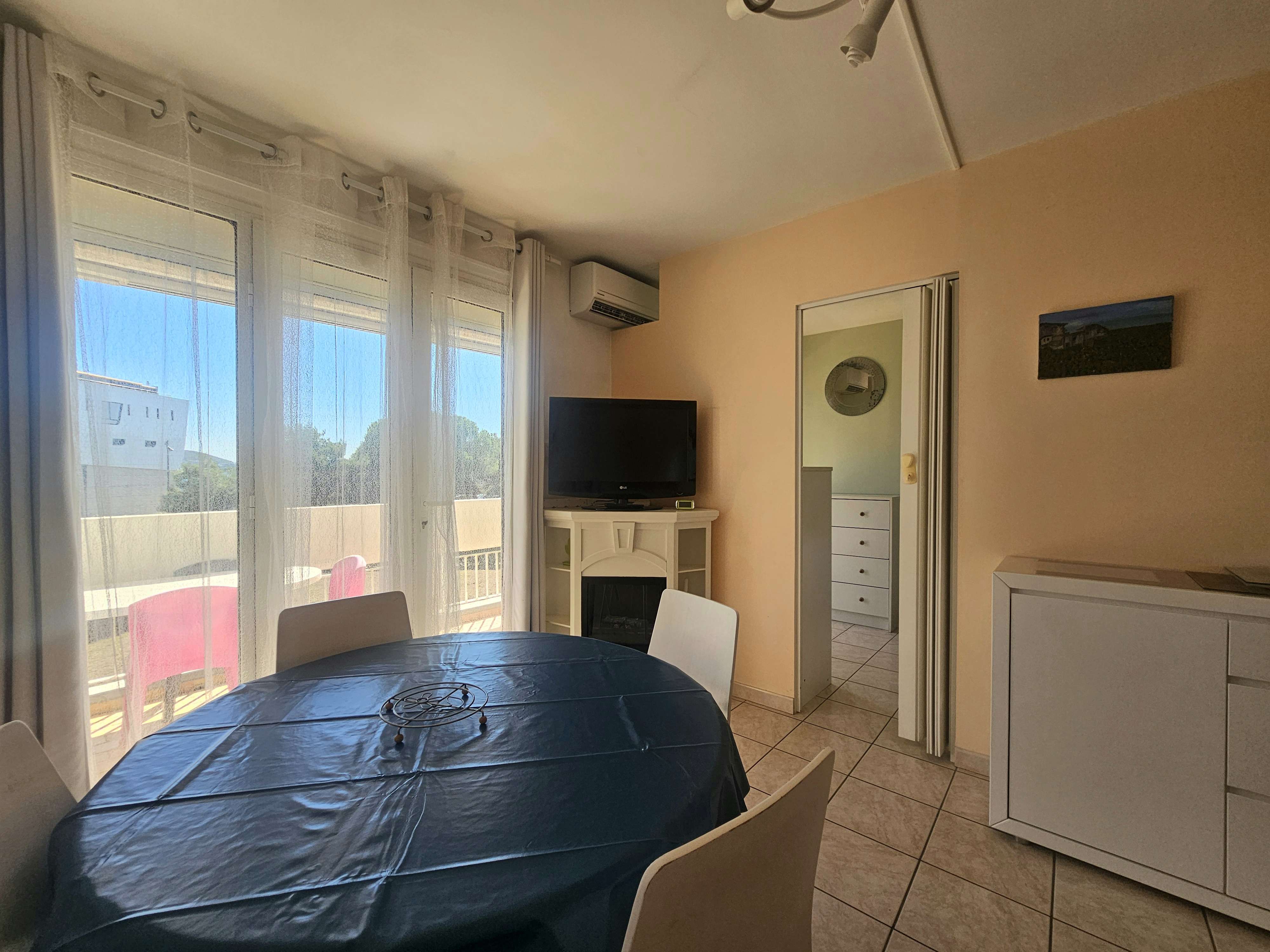 _clients_193454005_photos_438h_18603595