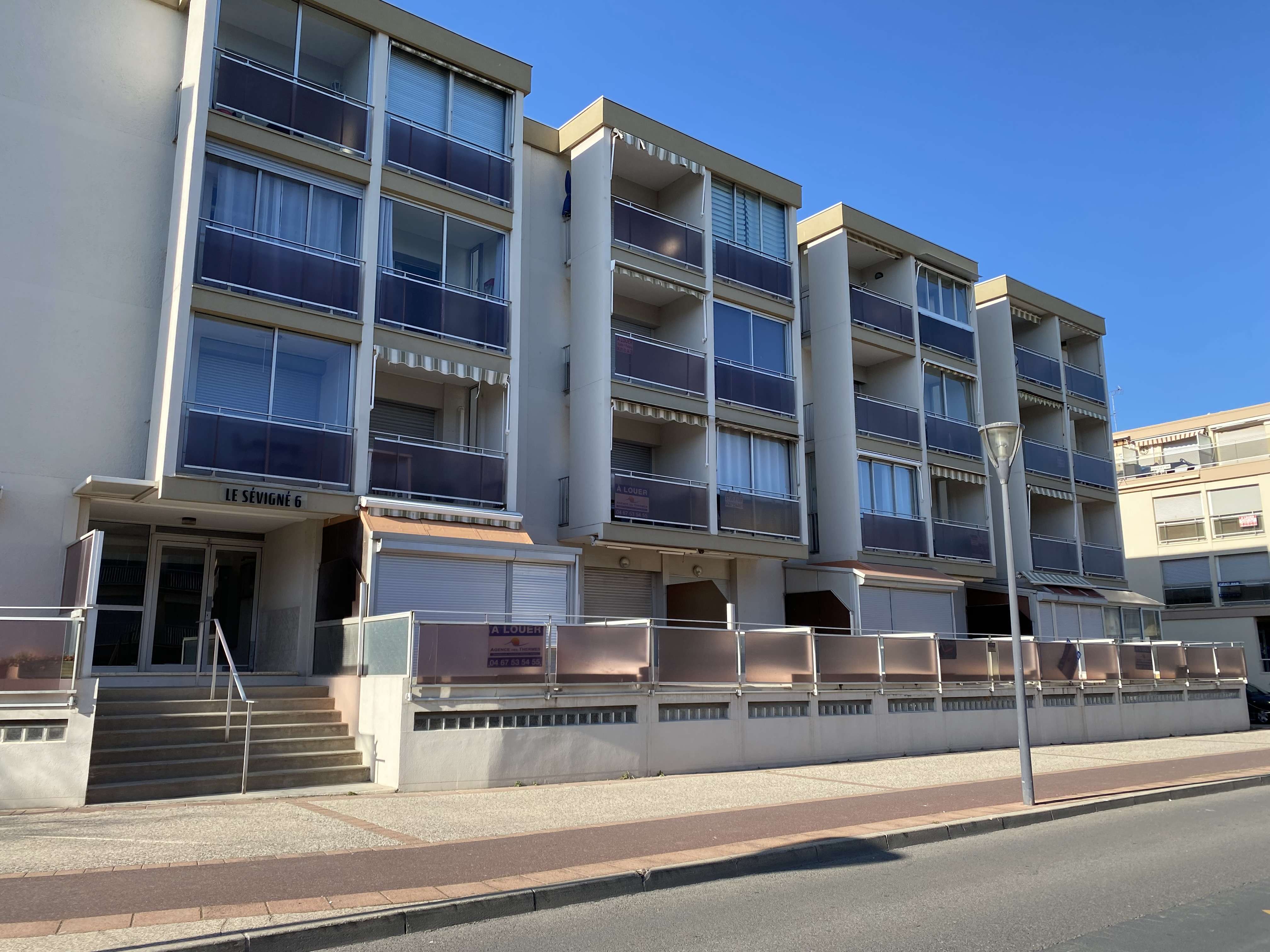 _clients_193454005_photos_446r_19314742