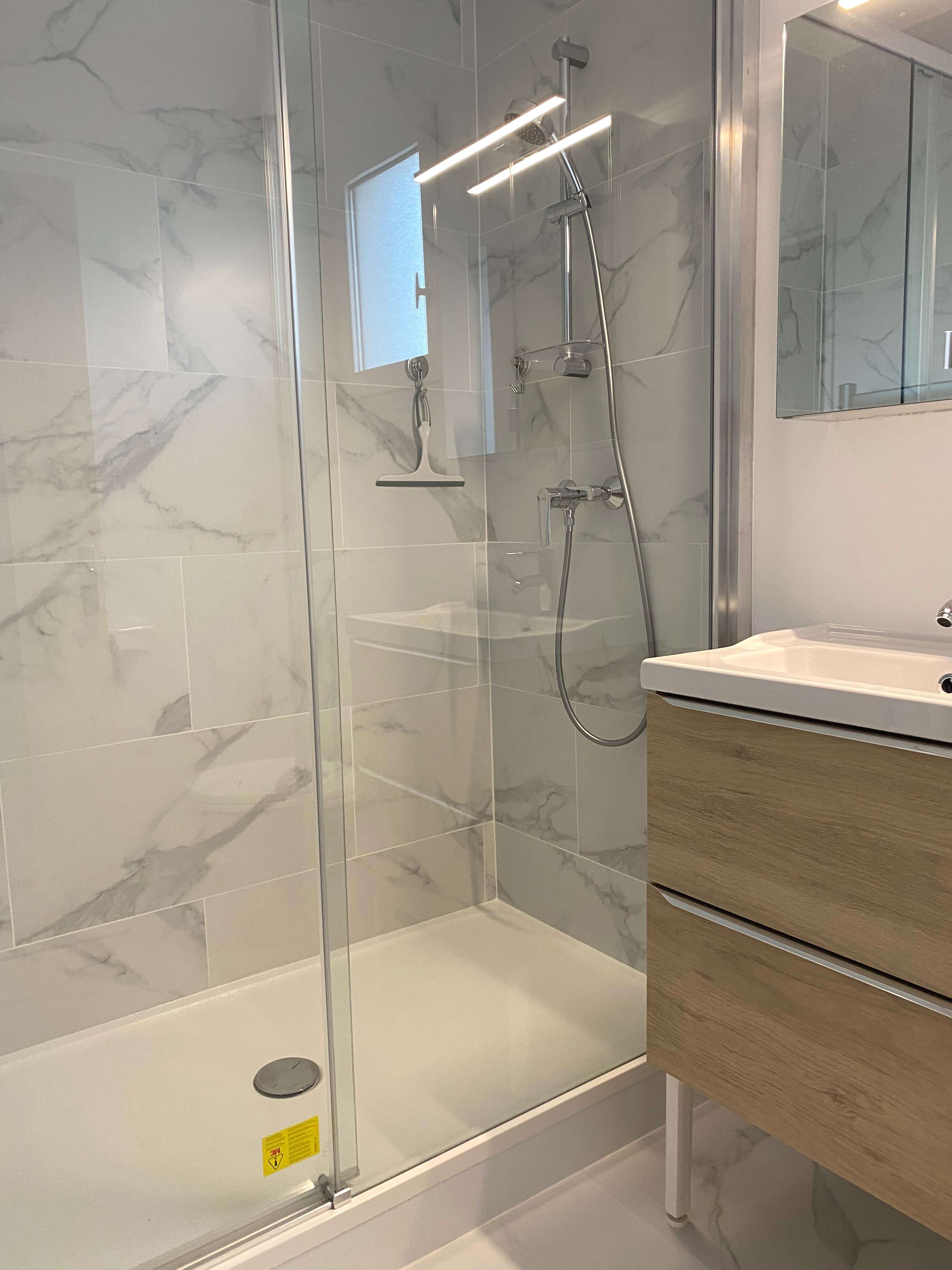 _clients_193454005_photos_504l_18382412