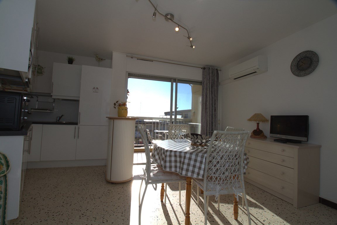 _clients_193454005_photos_516c_18501126