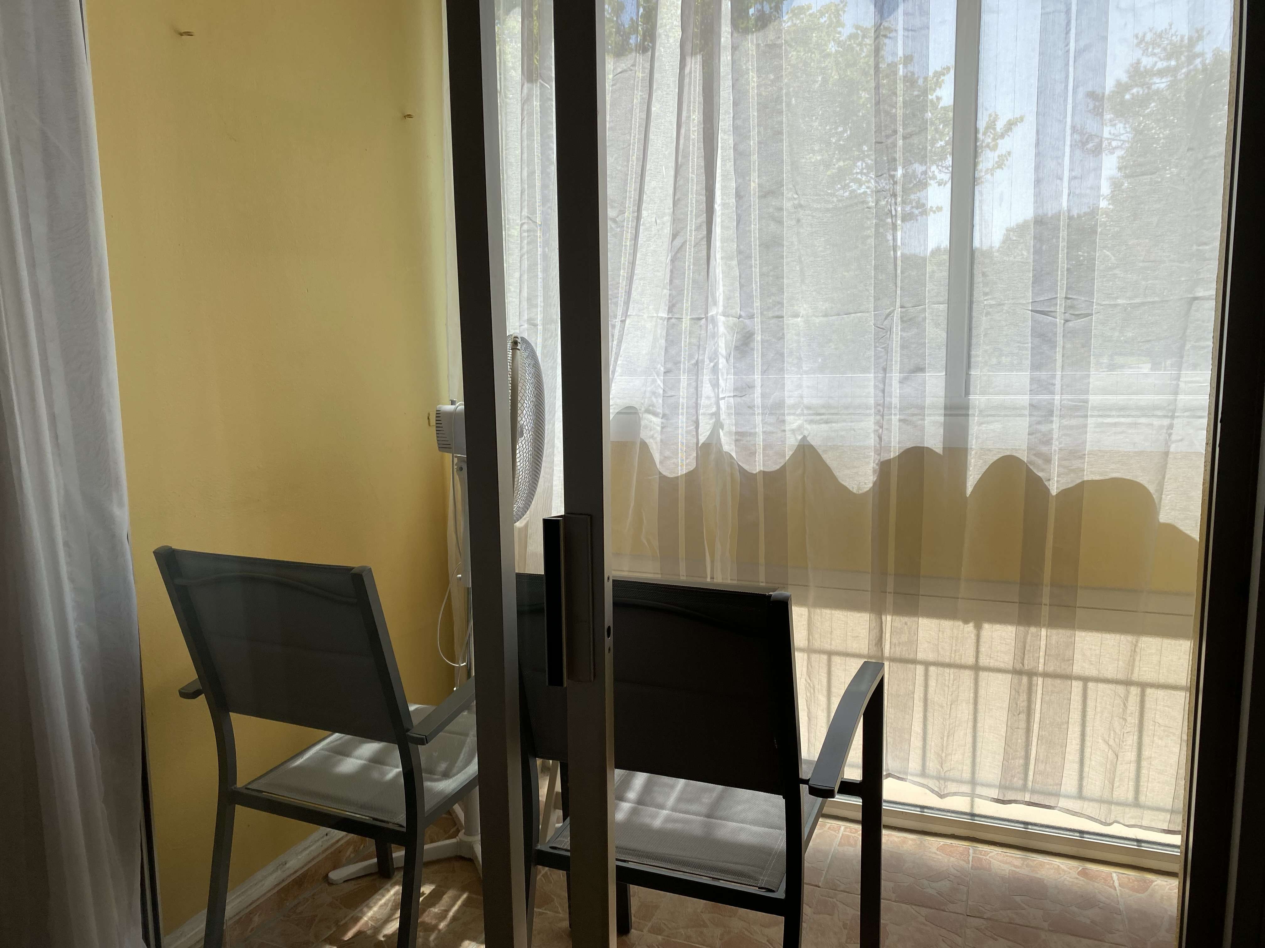 _clients_193454005_photos_541j_18596755