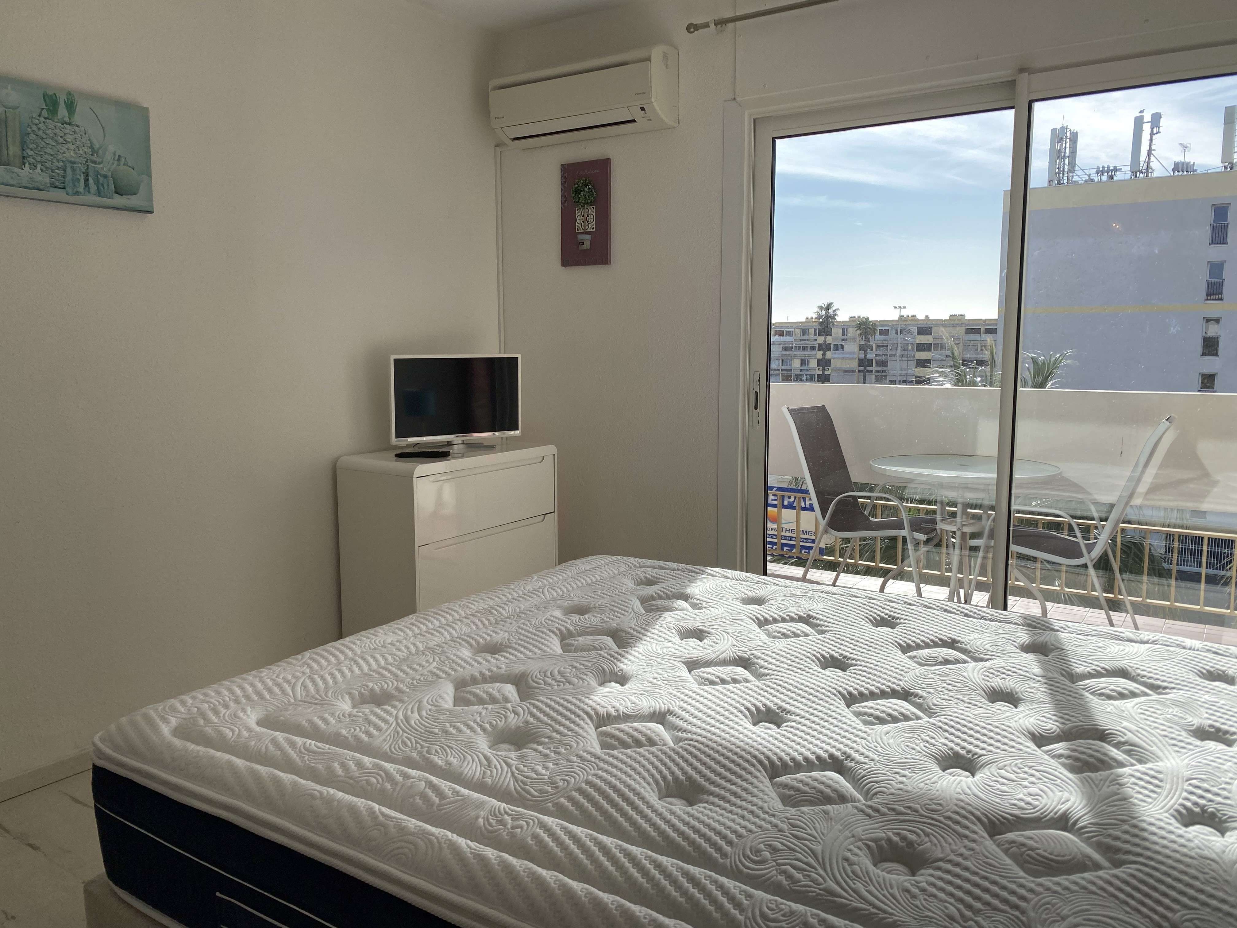 _clients_193454005_photos_565d_19280330