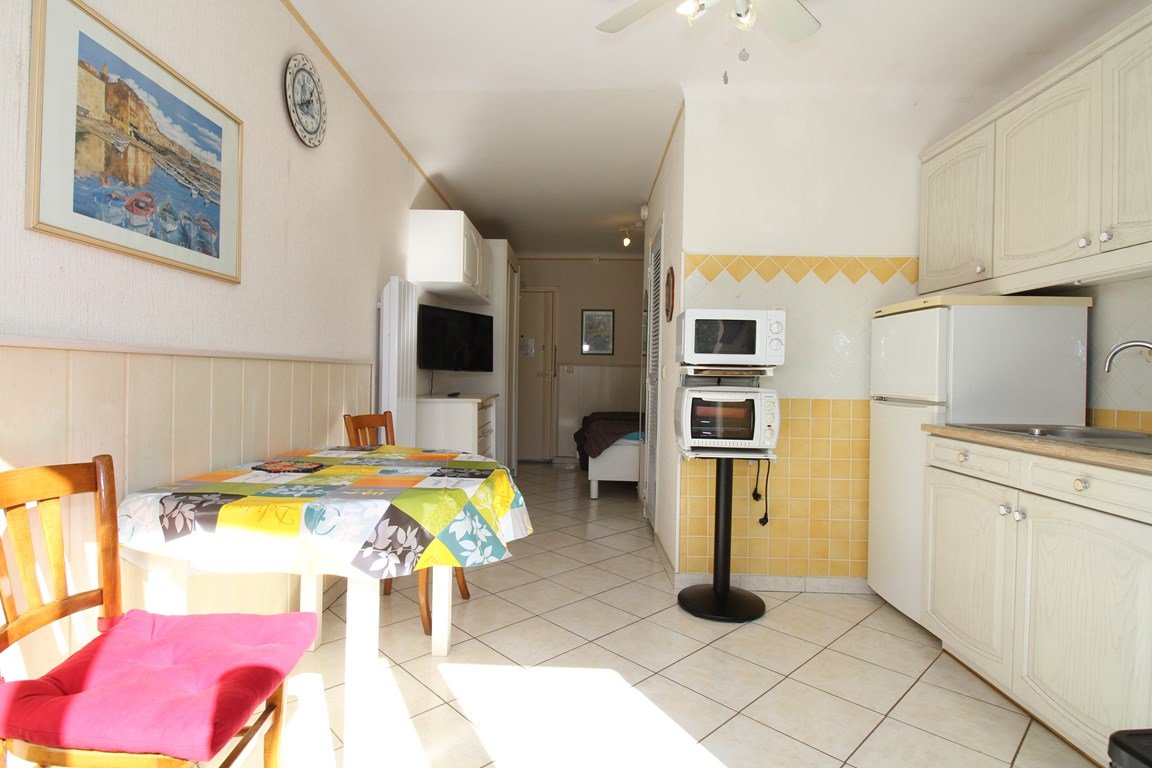 _clients_193454005_photos_608c_18997974