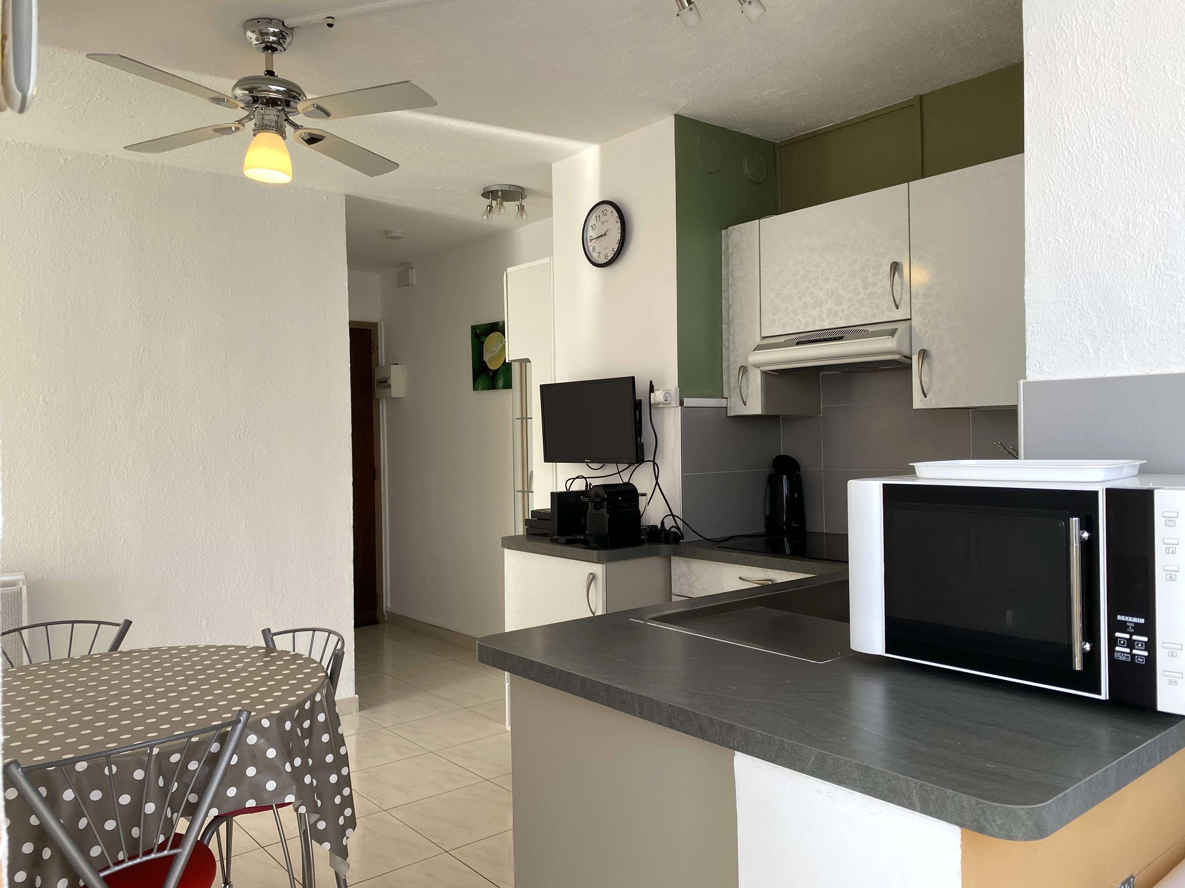 _clients_193454005_photos_628d_18597133