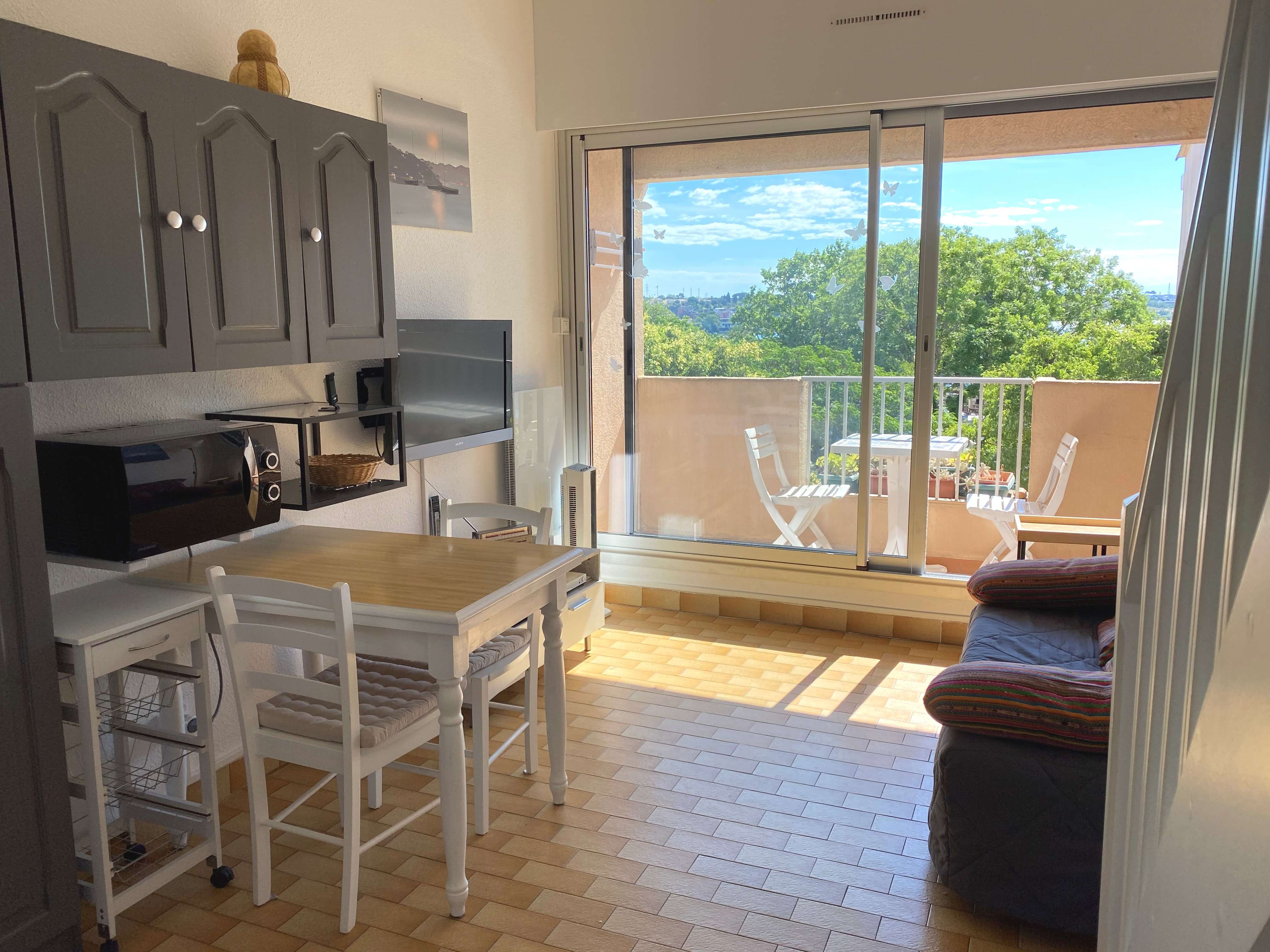 _clients_193454005_photos_643c_18696166