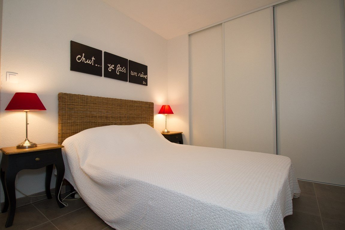 _clients_193454005_photos_646j_18611834