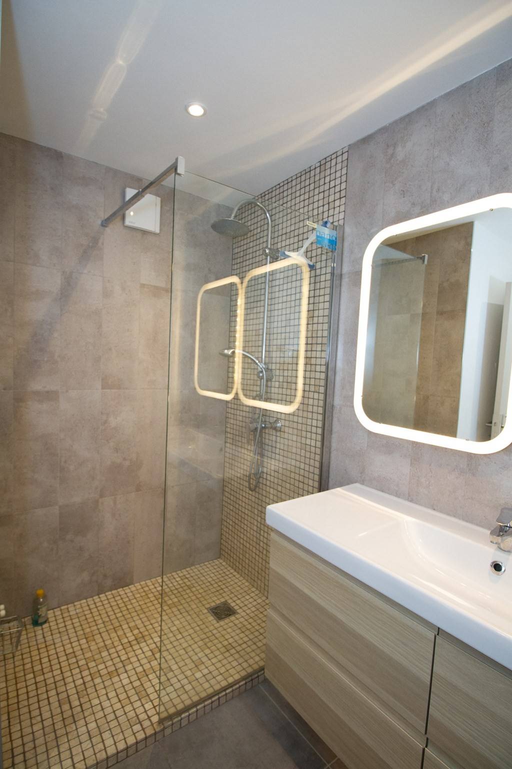 _clients_193454005_photos_646m_18516286