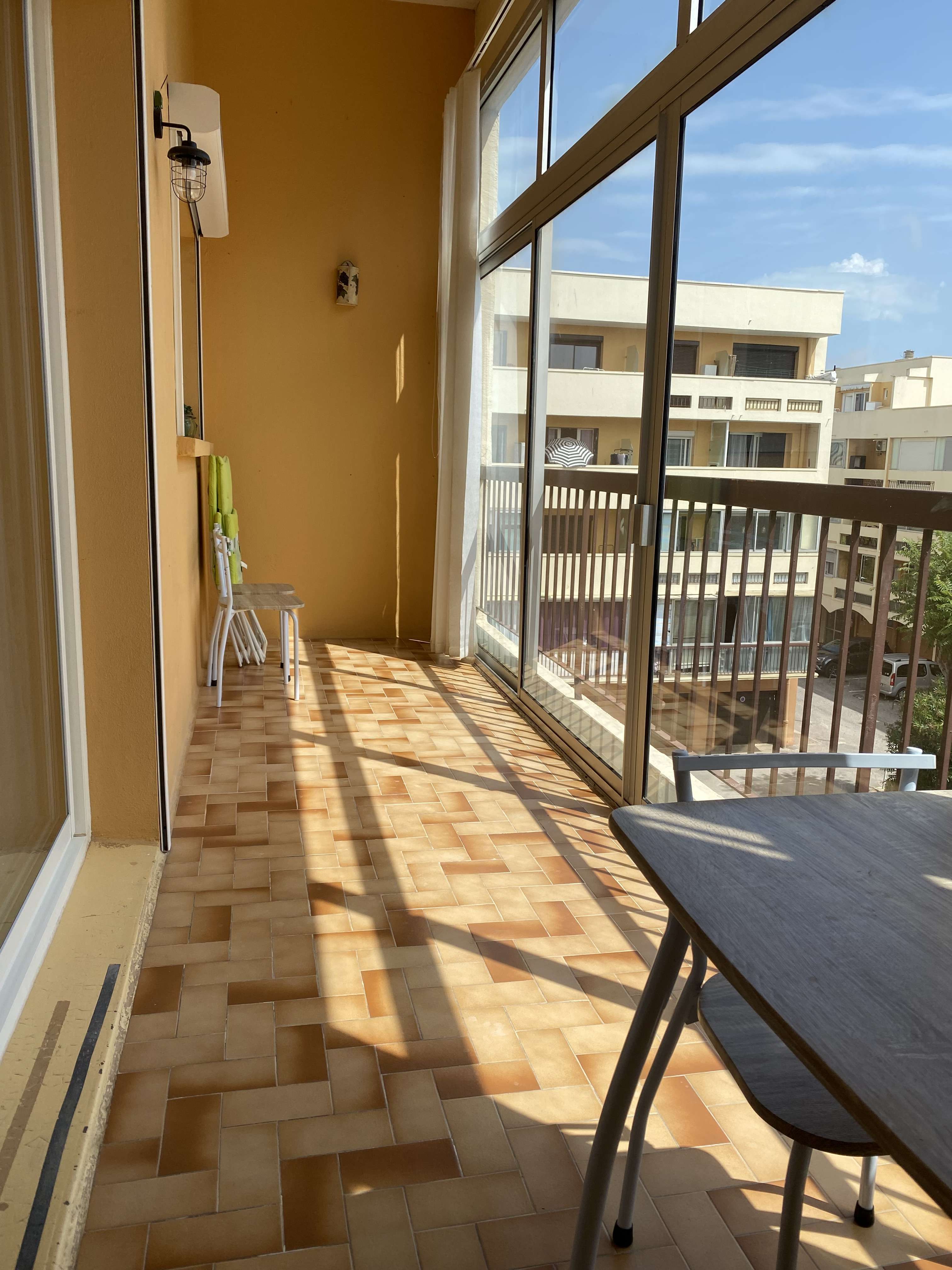 _clients_193454005_photos_651g_18098443