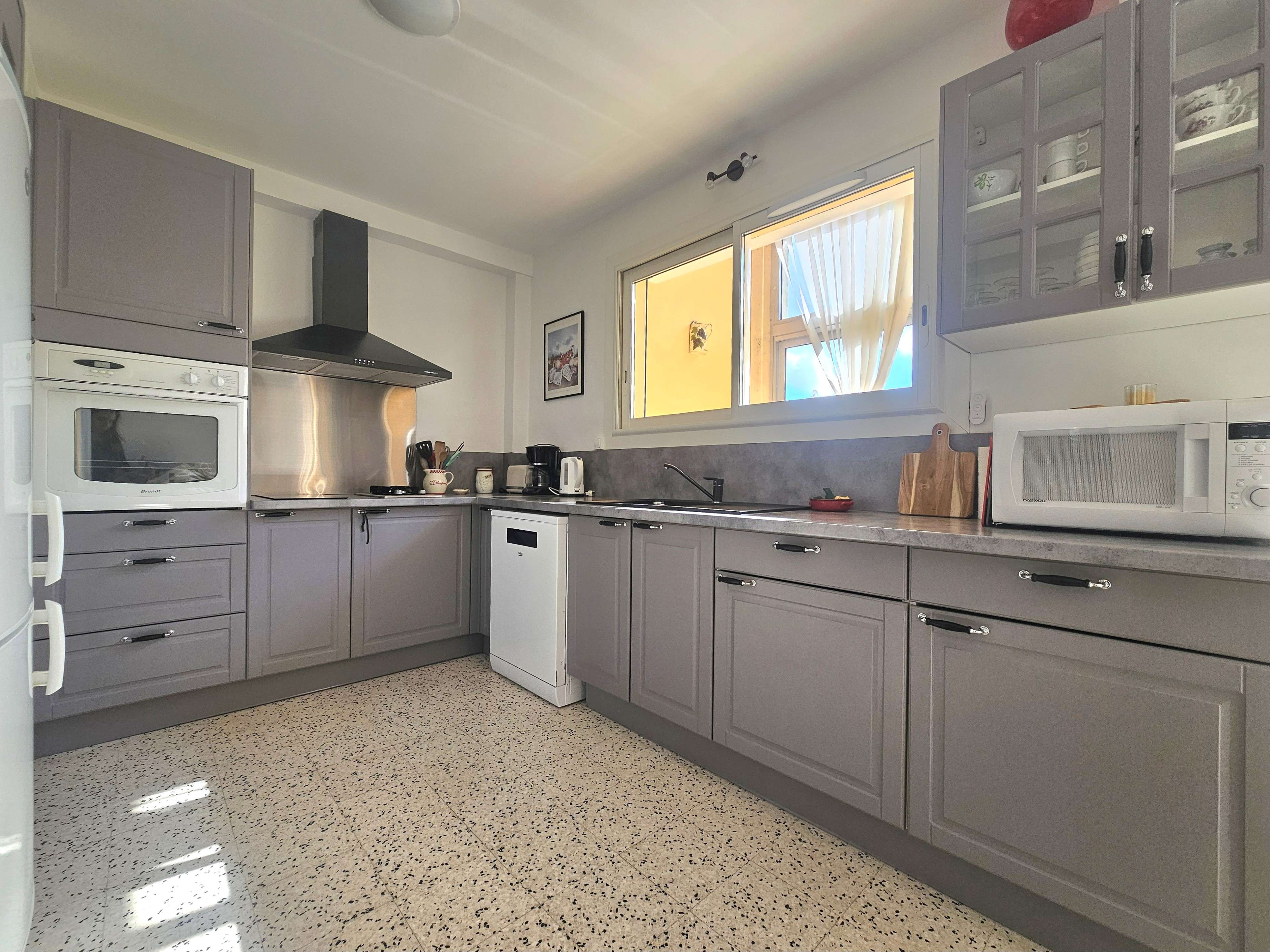 _clients_193454005_photos_651g_19371384