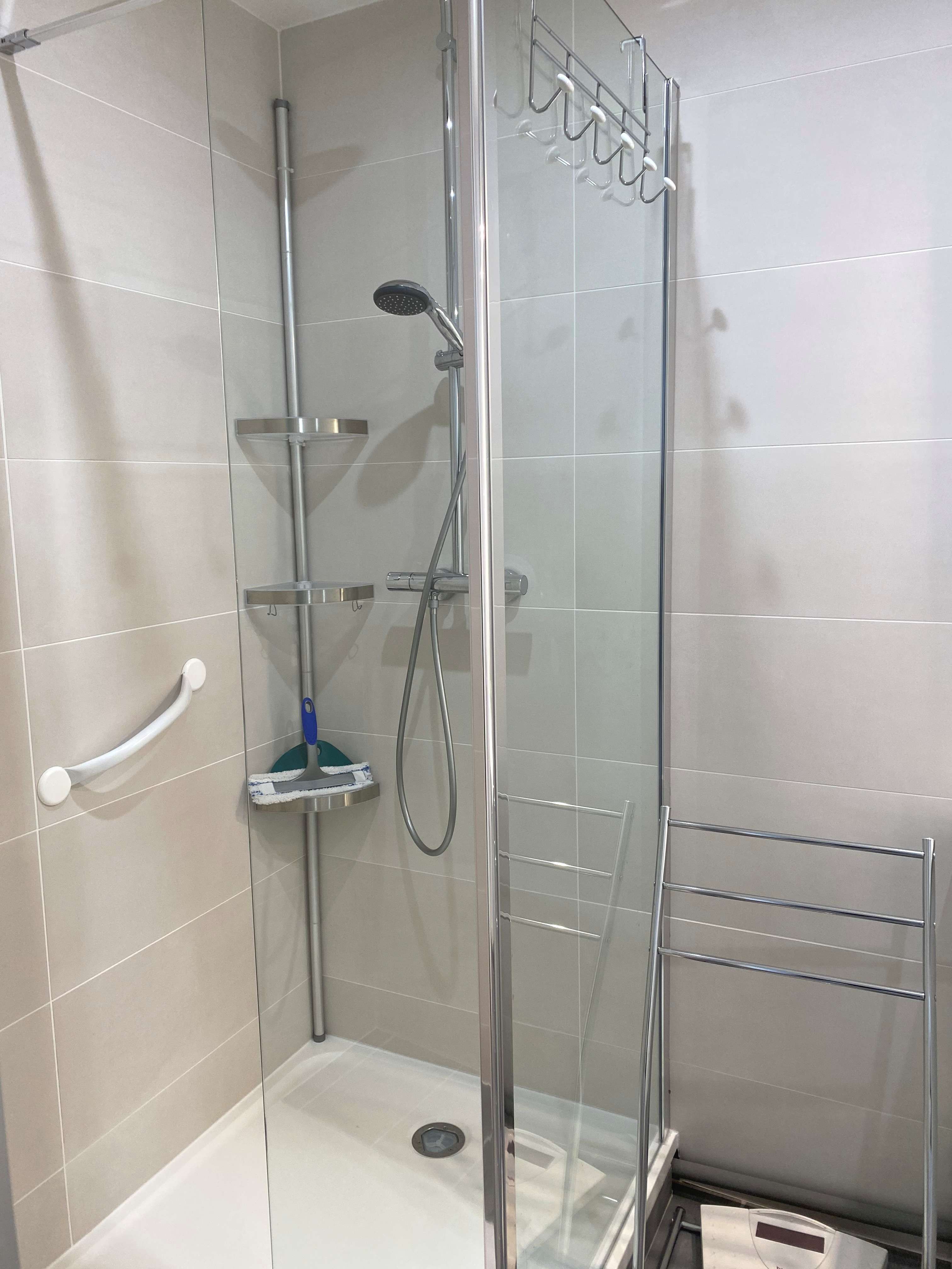 _clients_193454005_photos_656j_18746924