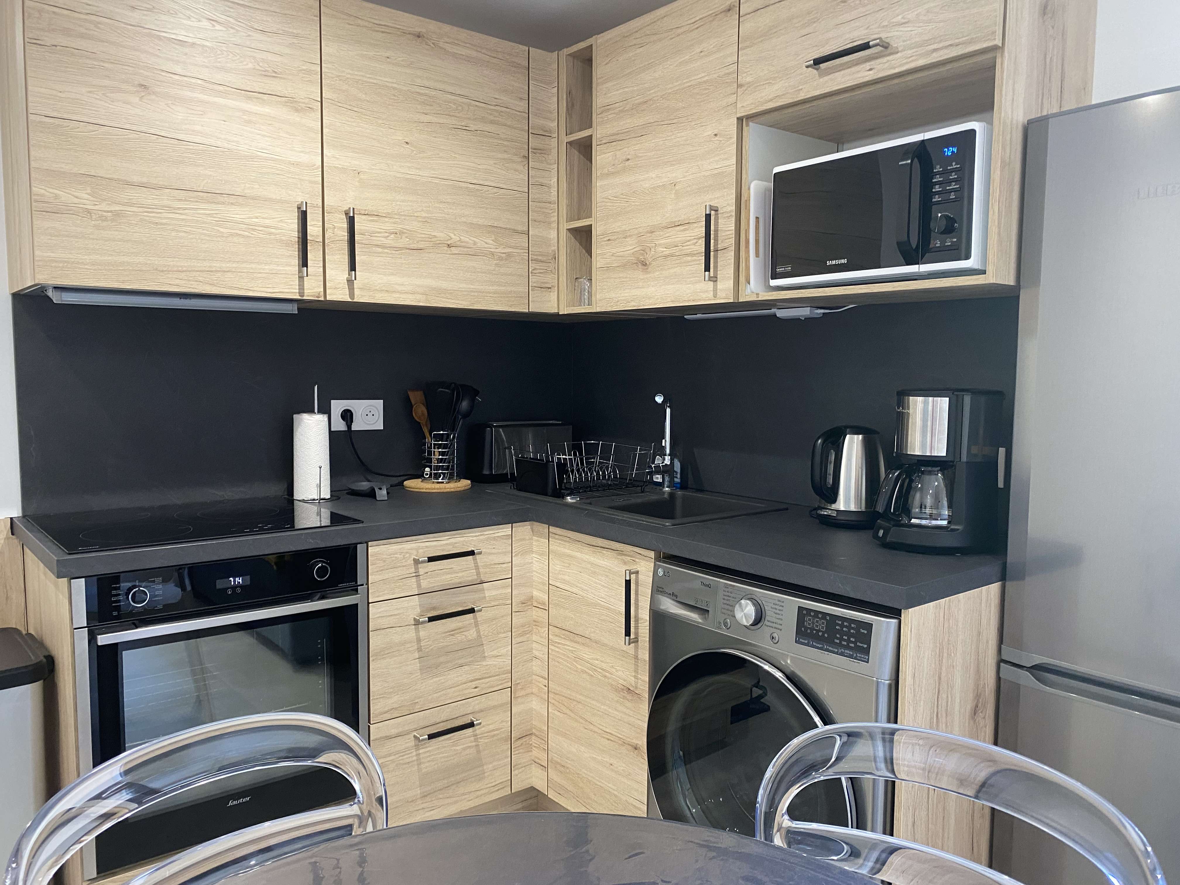 _clients_193454005_photos_677b_18956735