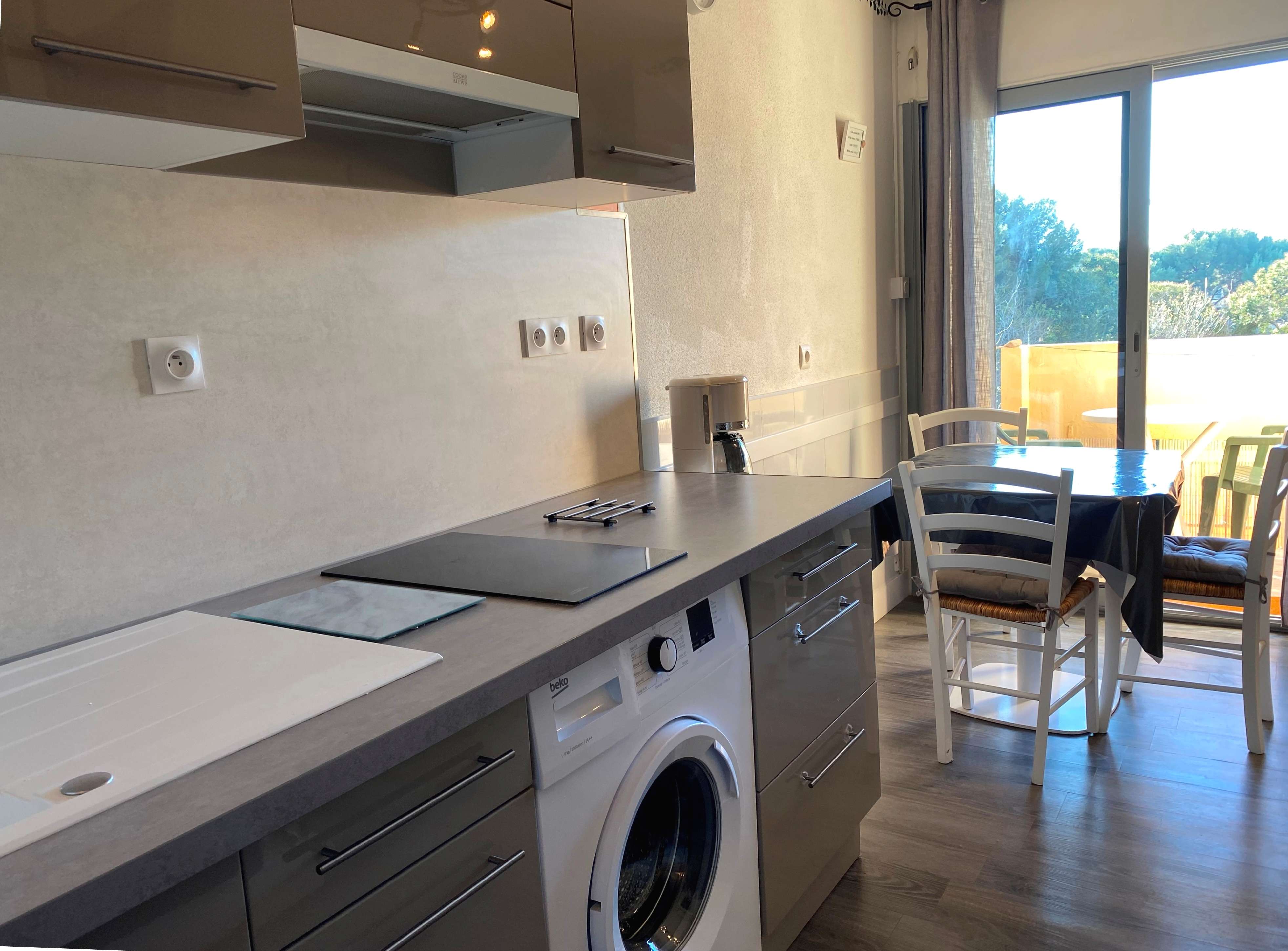 _clients_193454005_photos_717g_19152020