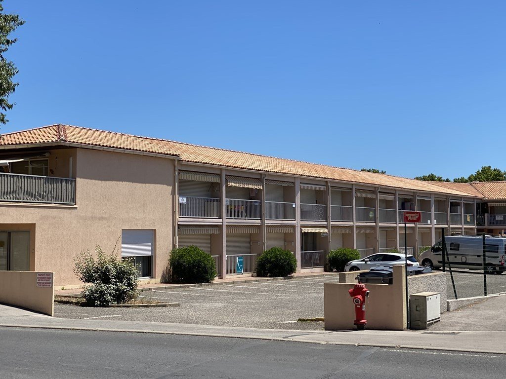 _clients_193454005_photos_719j_18970772