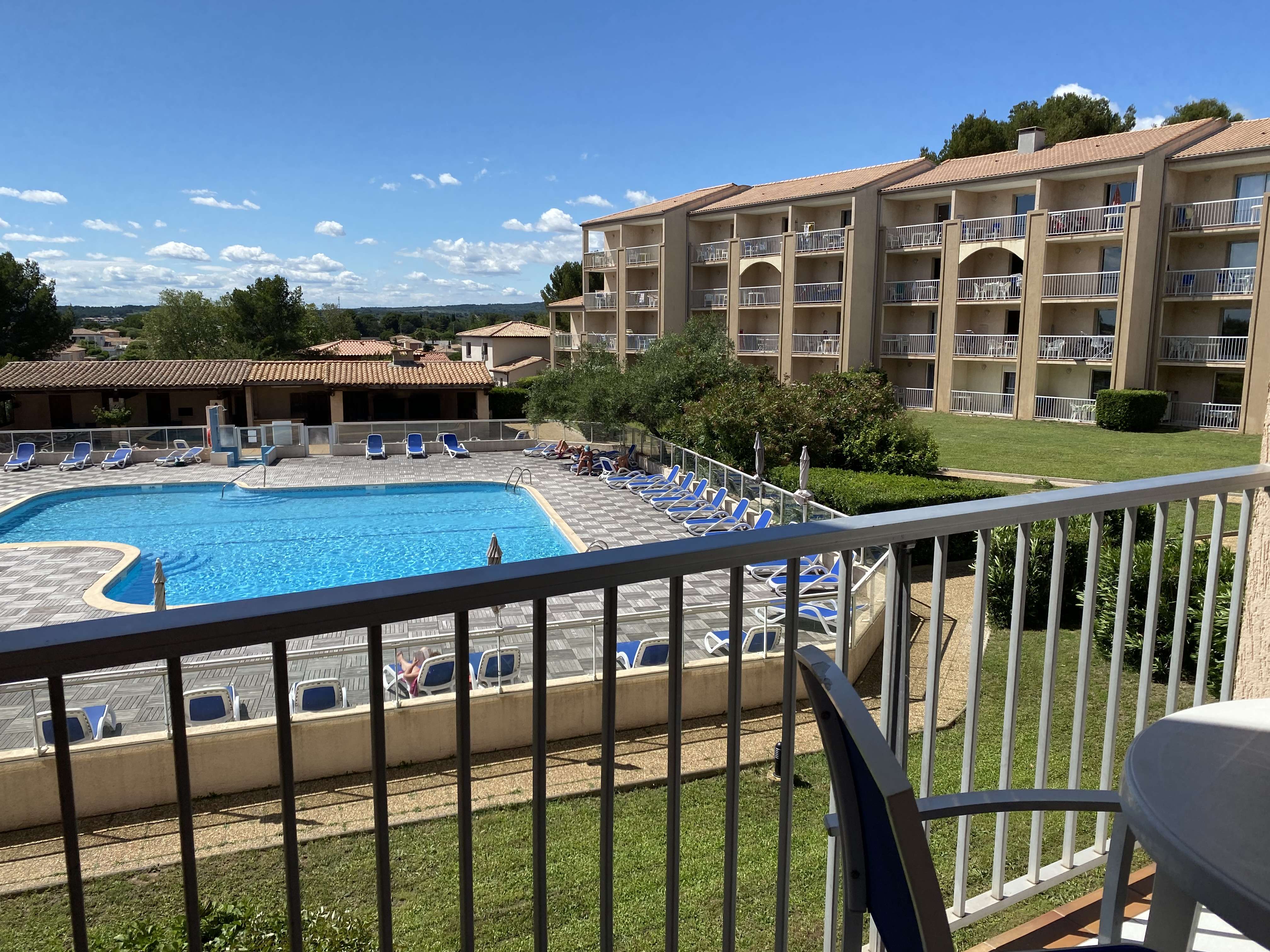 _clients_193454005_photos_756i_18957219