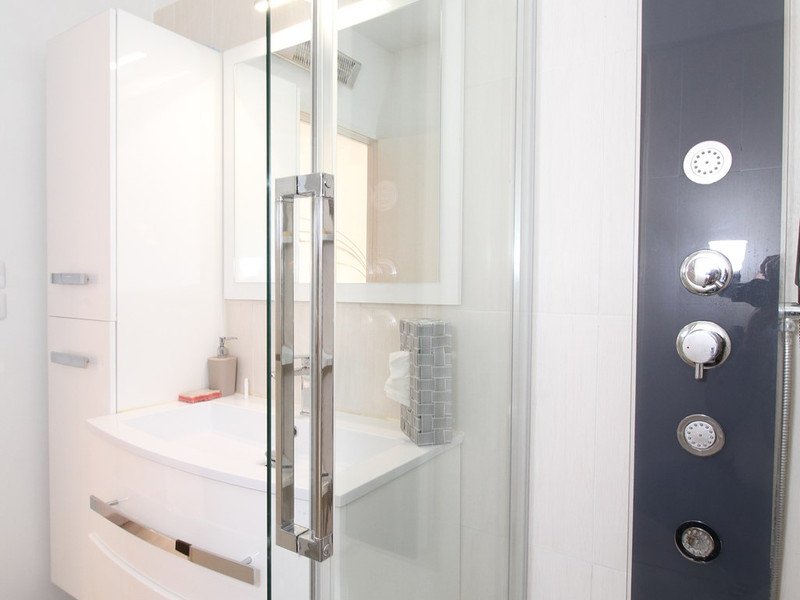 _clients_193454005_photos_759o_17460653