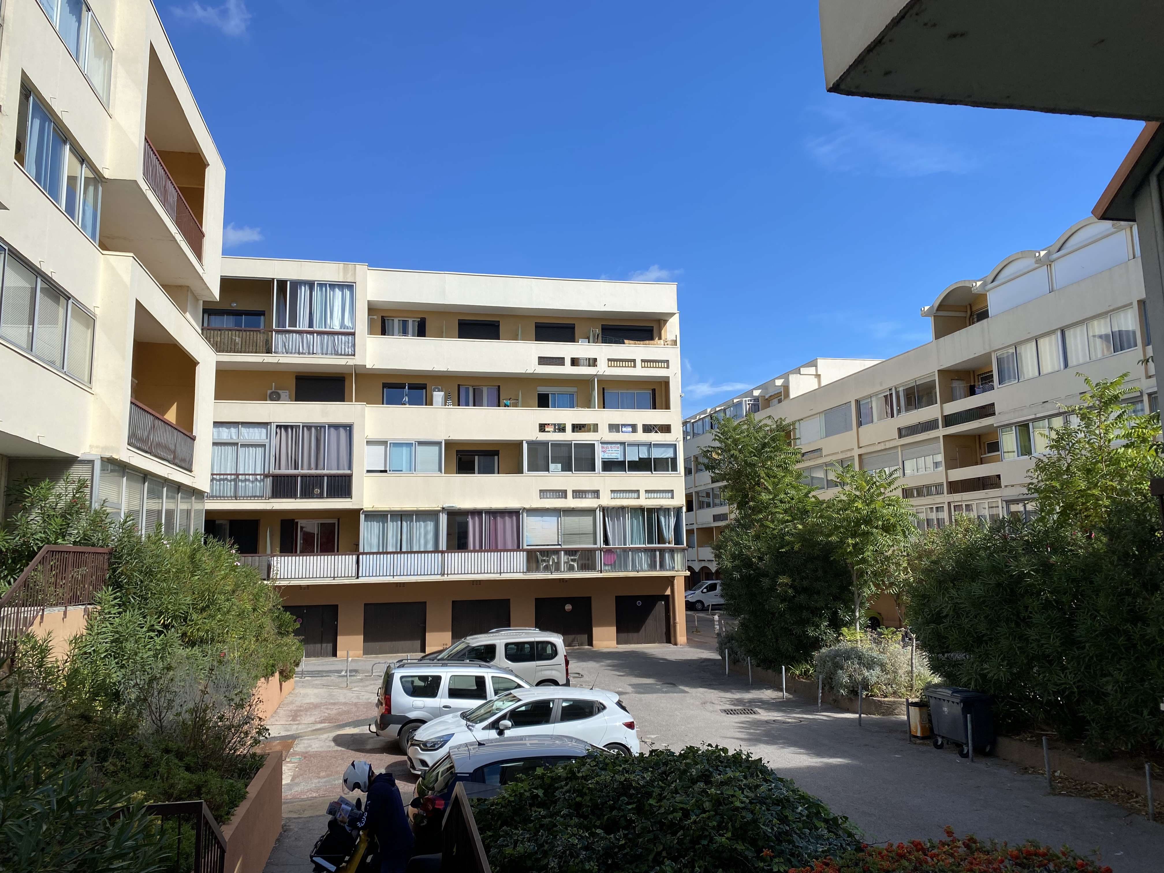 _clients_193454005_photos_776i_18957338